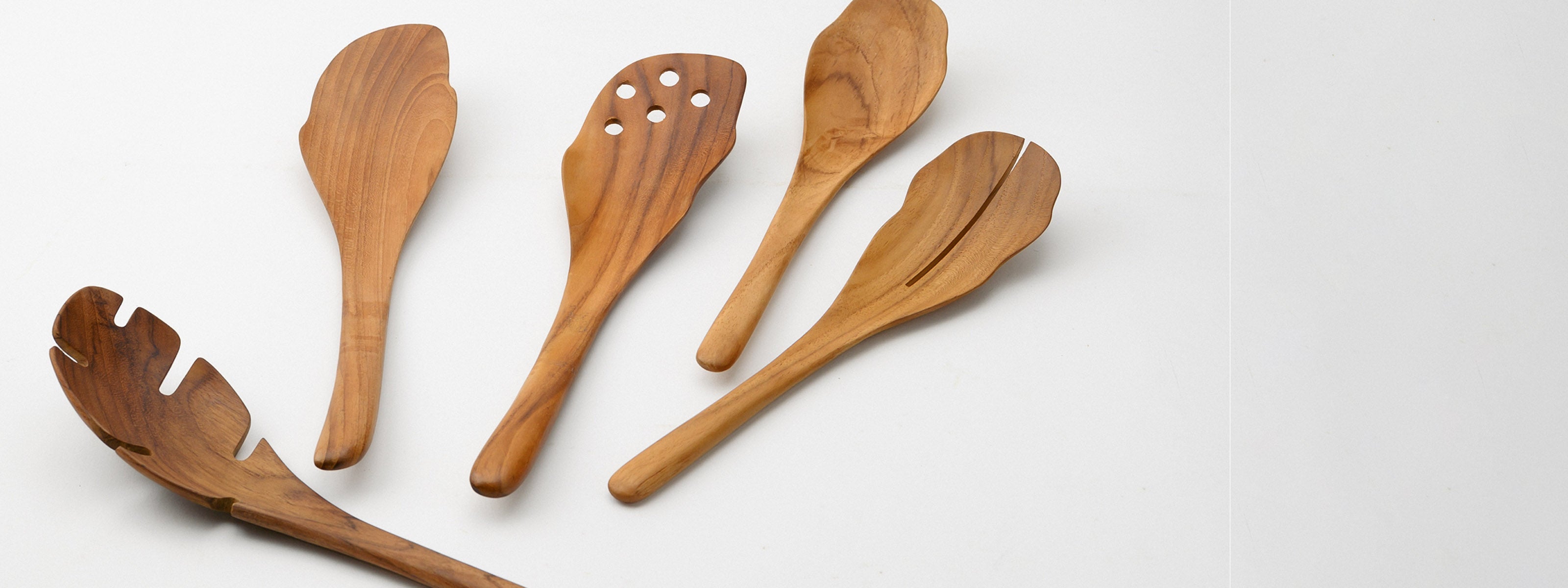 COOKING UTENSILS