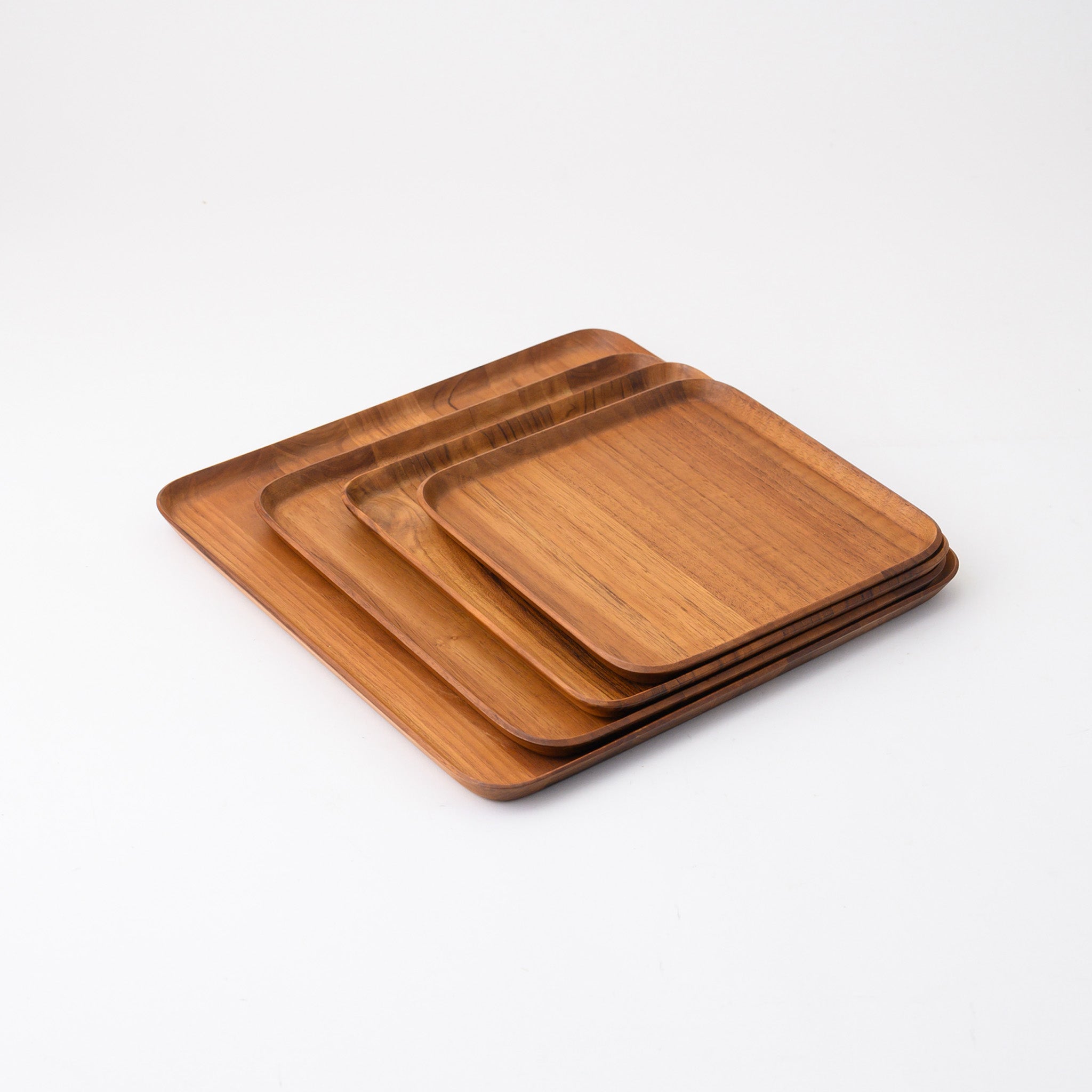 BLANCHE SQUARE TRAY 30 x 30 CM. (TEAK)