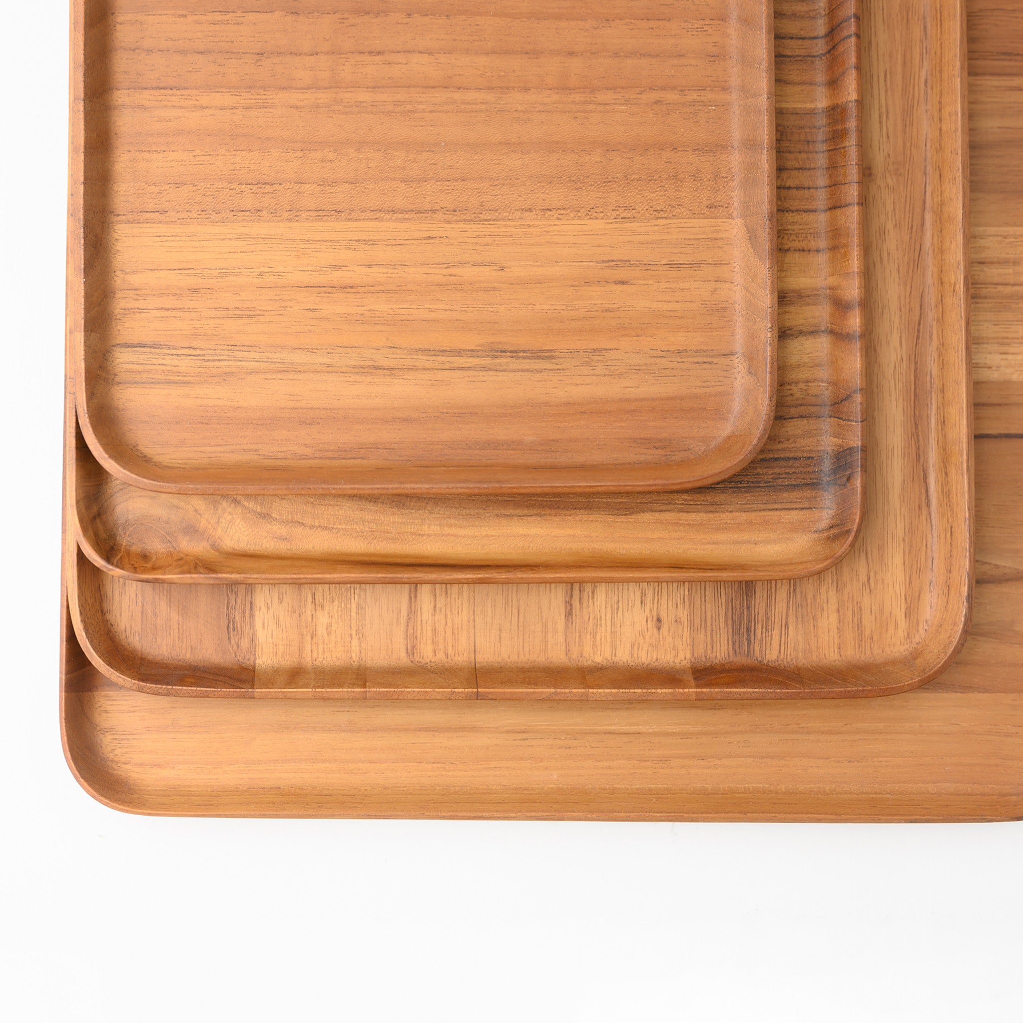 BLANCHE SQUARE TRAY 30 x 30 CM. (TEAK)