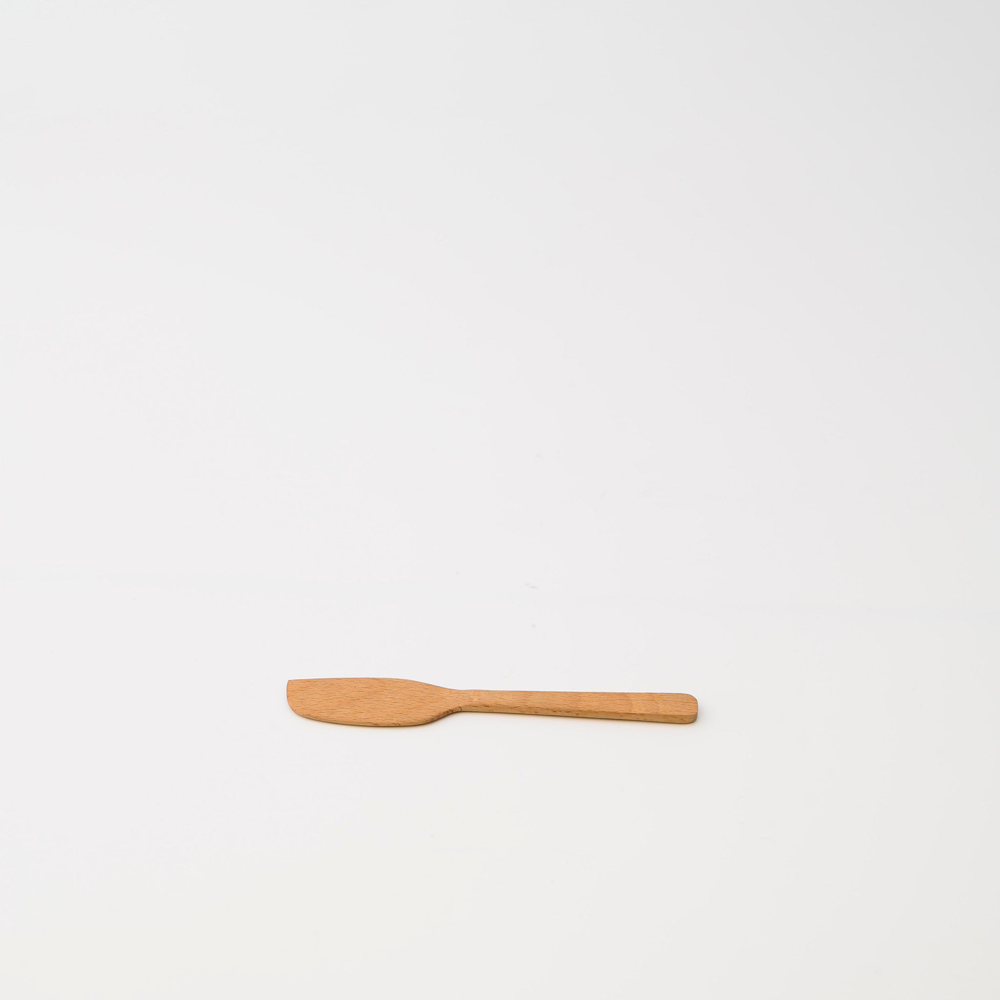 BLANCHE BUTTER SPREADER (BEECH)