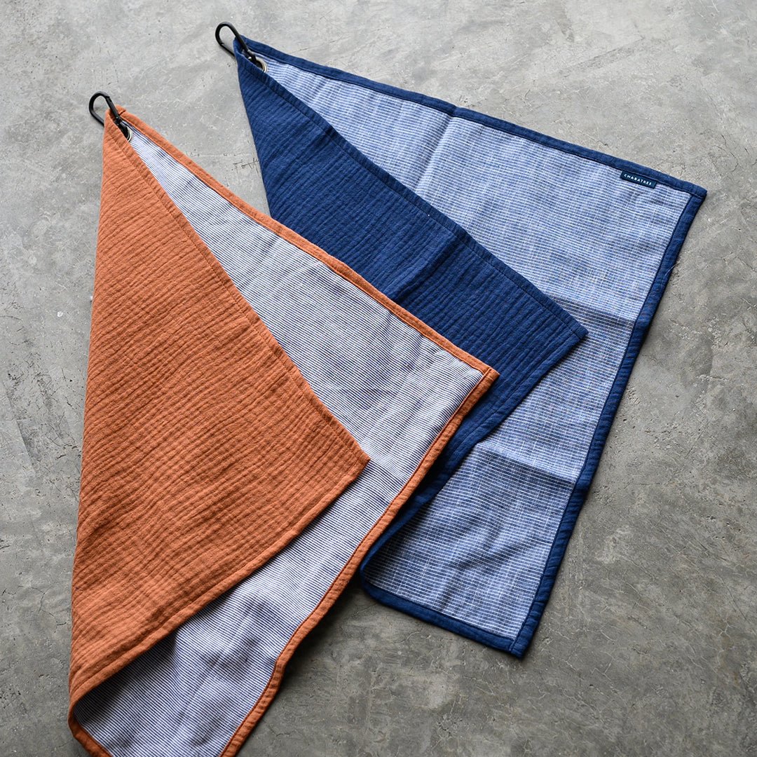 WORK TOWEL WITH CARABINER