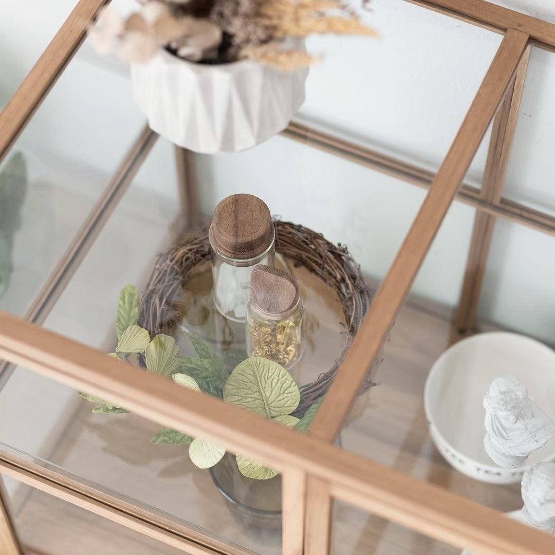 MINIMALIST SMALL CABINET