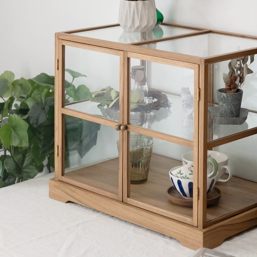 MINIMALIST SMALL CABINET