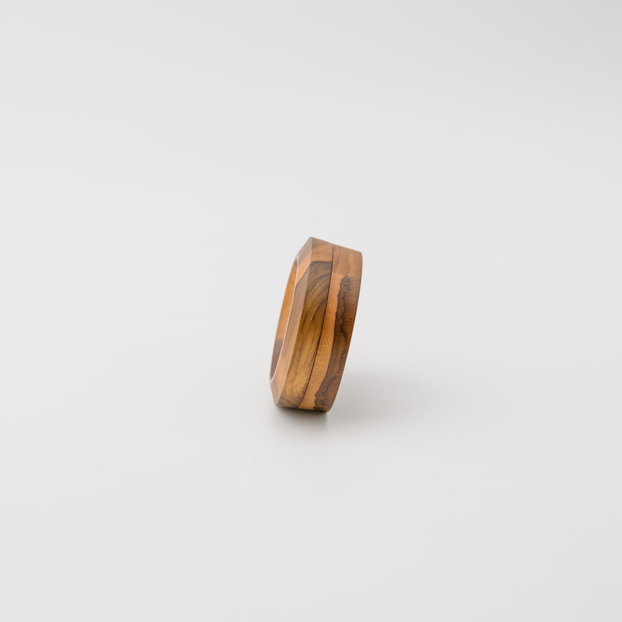 TINY MEMORY ROUND PHOTO FRAME 2R