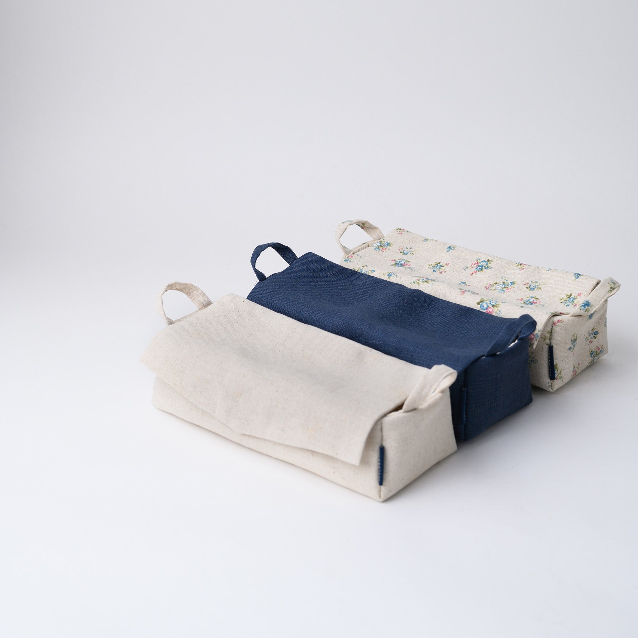 ORGANIZER POUCHES