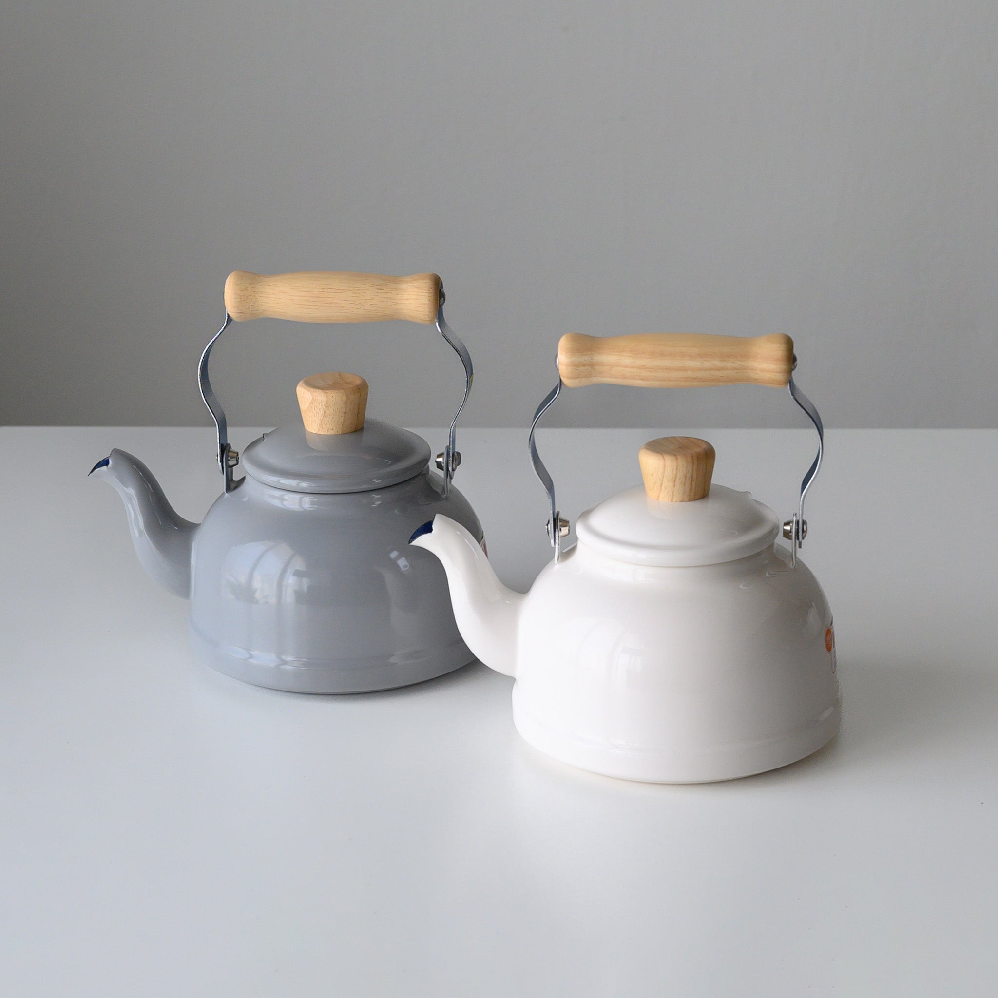 COTTON 1.6 LTR. TEA KETTLE (LIGHT GRAY)
