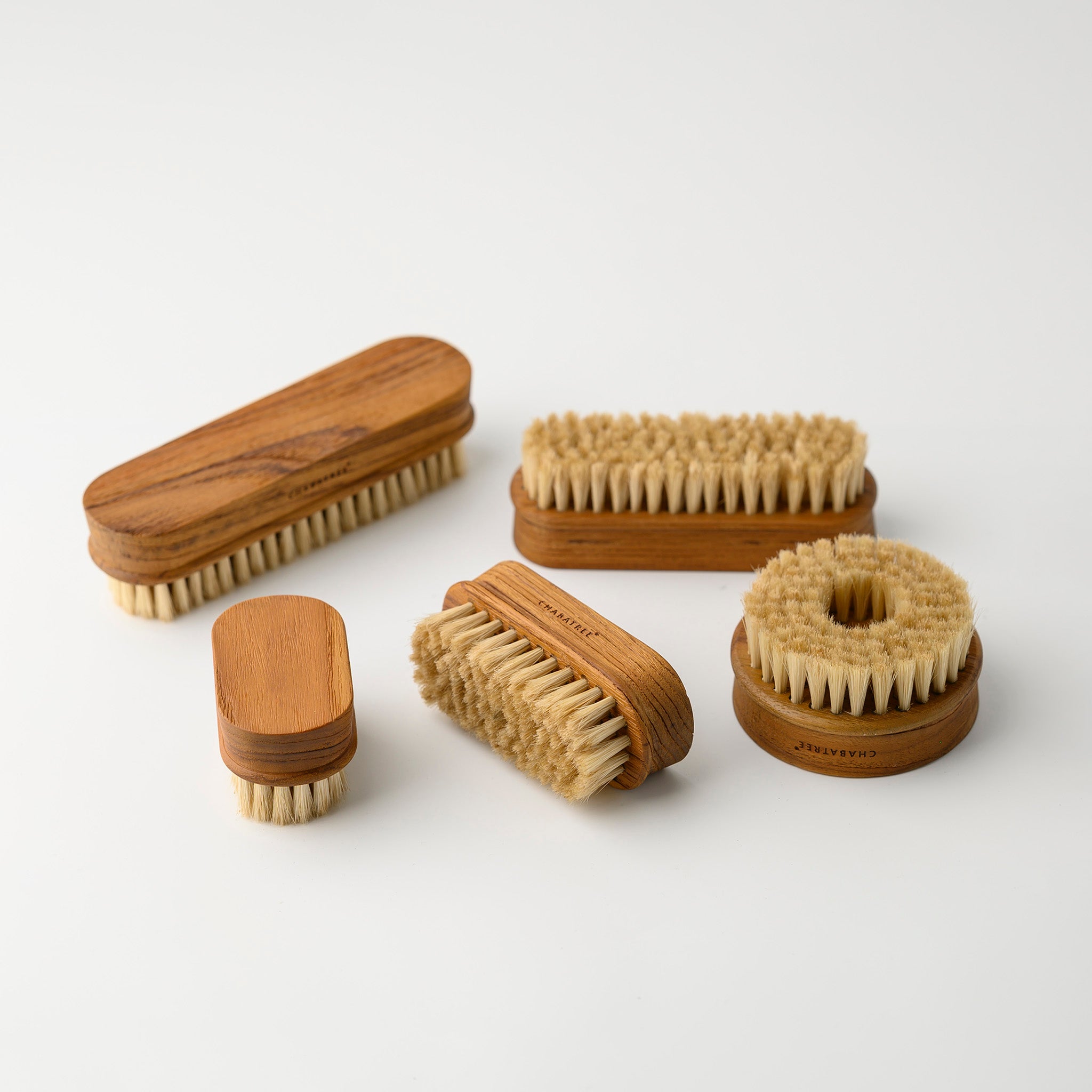 ARBORA PIG BRISTLE BRUSH 8.65 CM
