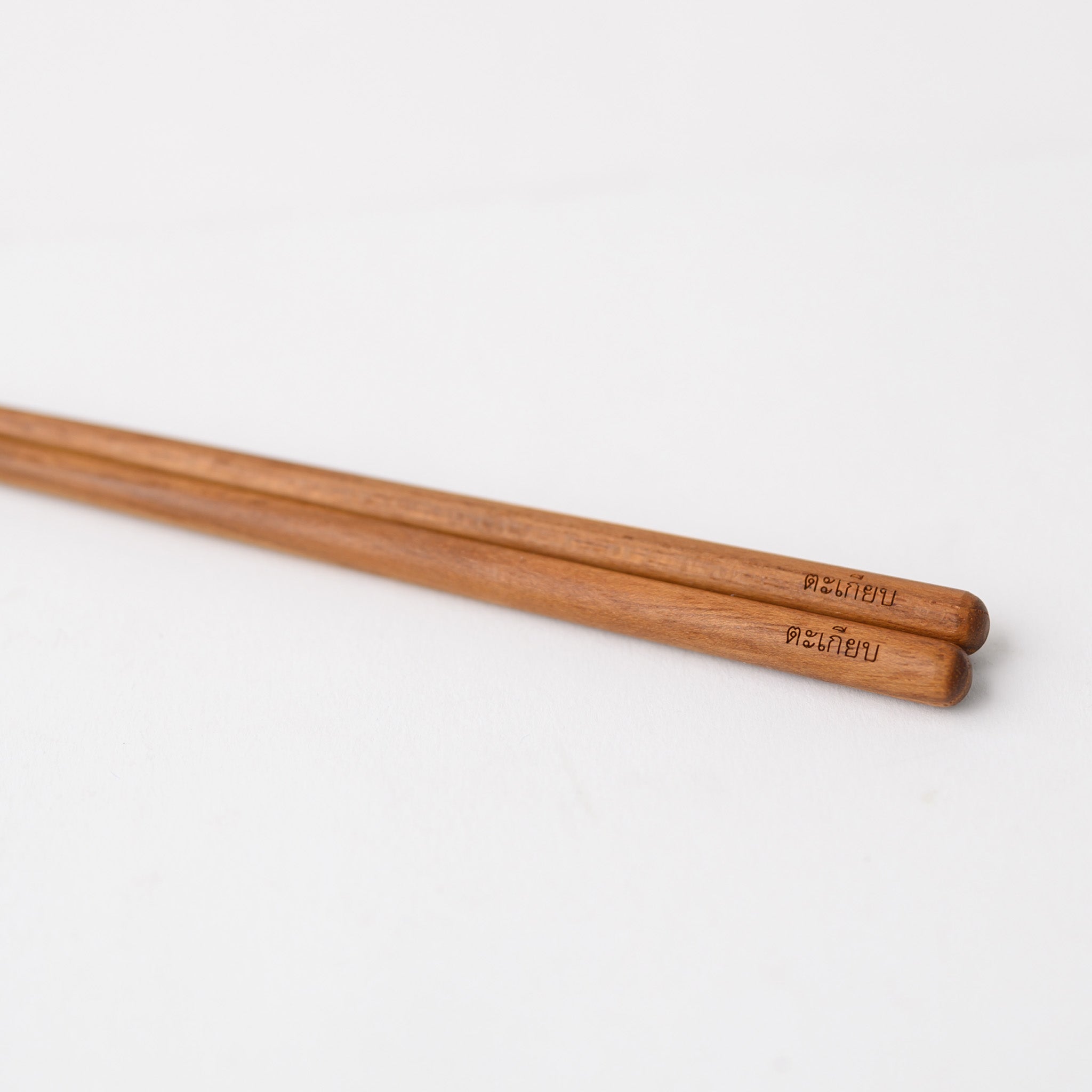 CHOPSTICKS (THAI)