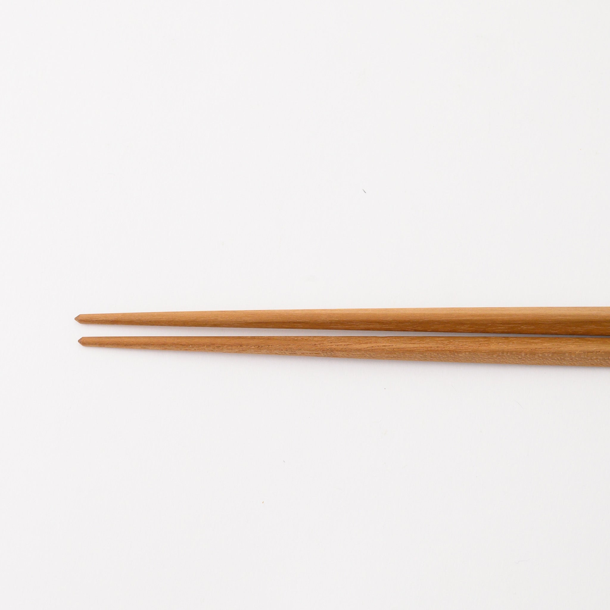 CHOPSTICKS (TRIANGLE)
