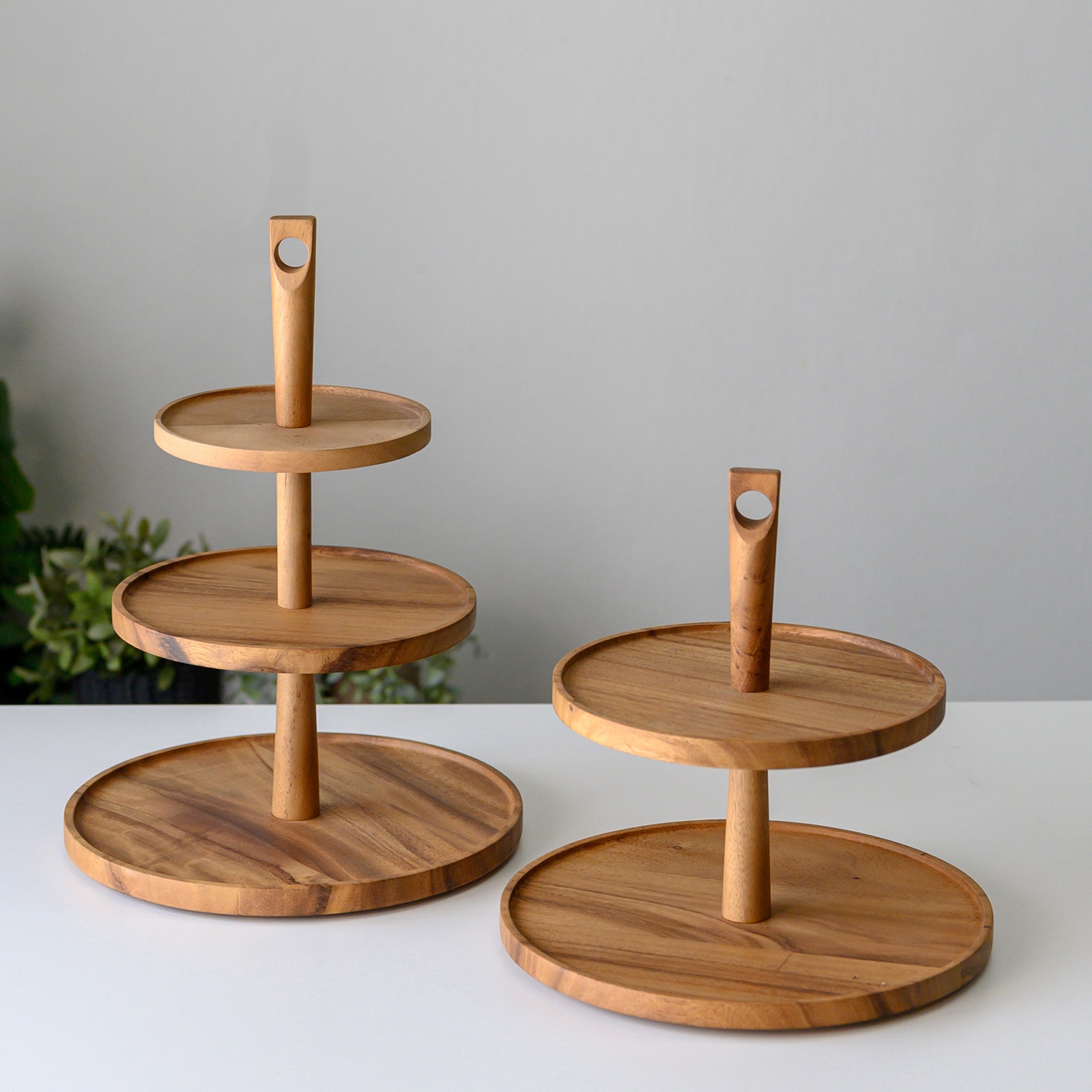 CYNOSURE 2 TIERS CAKE STAND