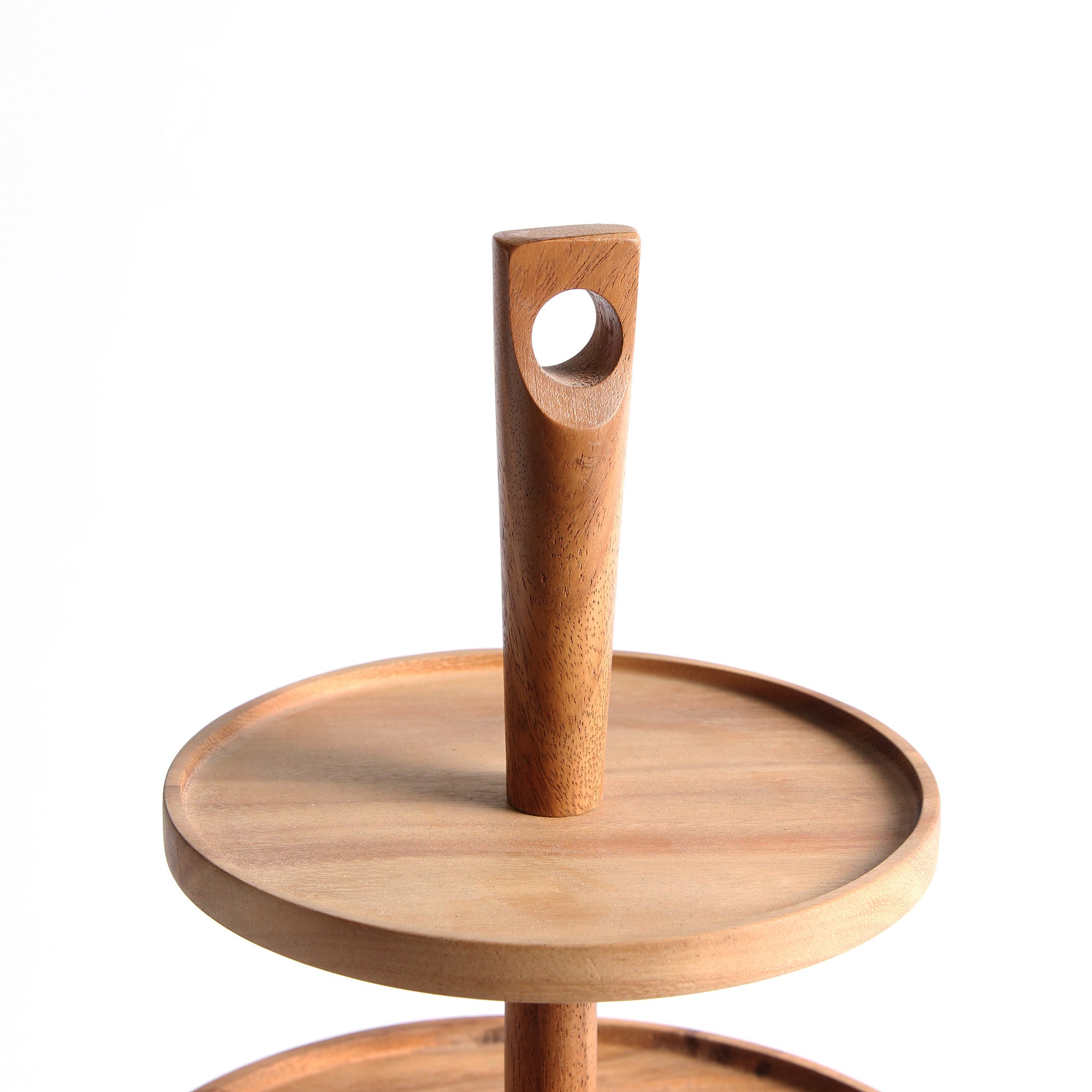 CYNOSURE 3 TIERS CAKE STAND
