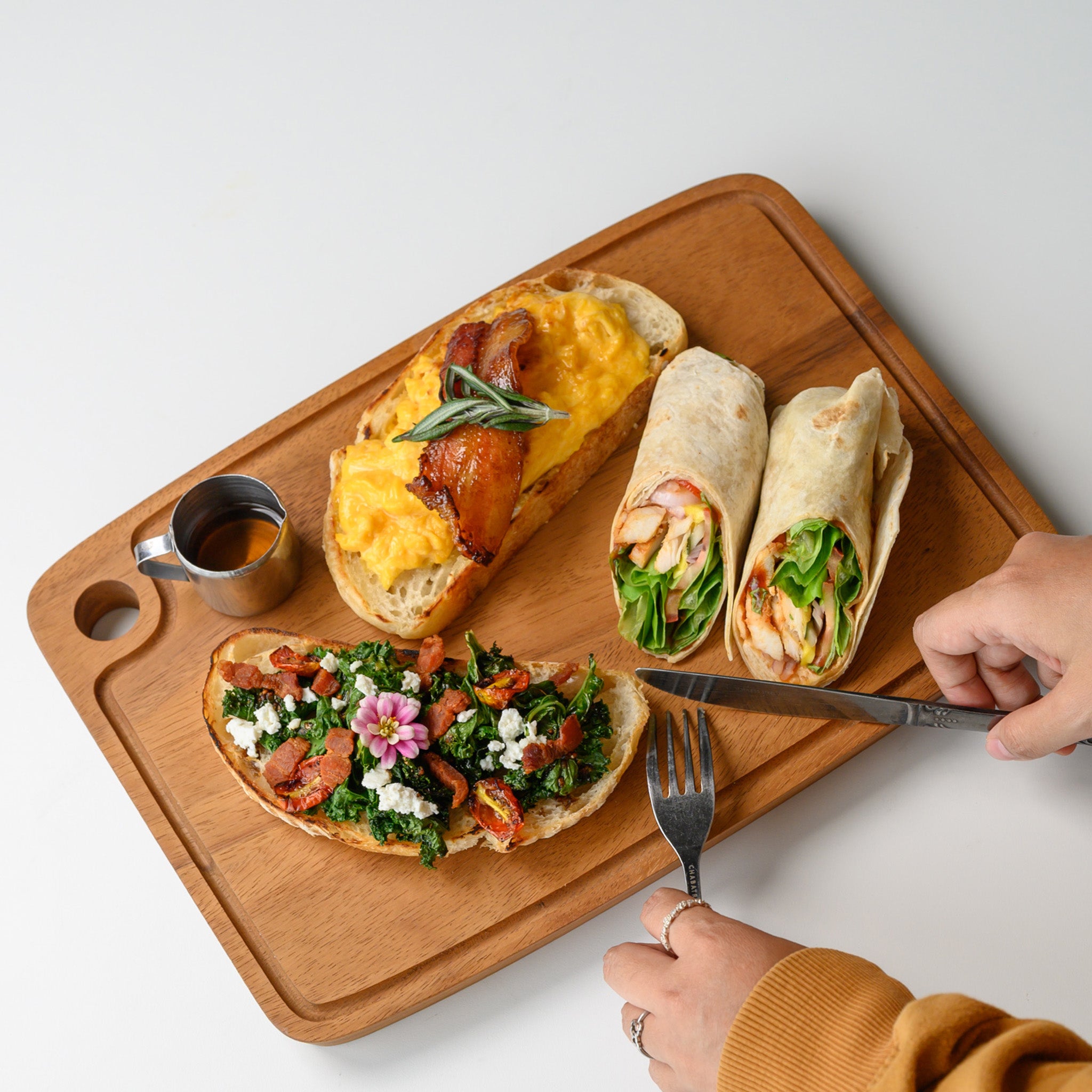 LIMPID CUTTING BOARD L WITH GROOVE