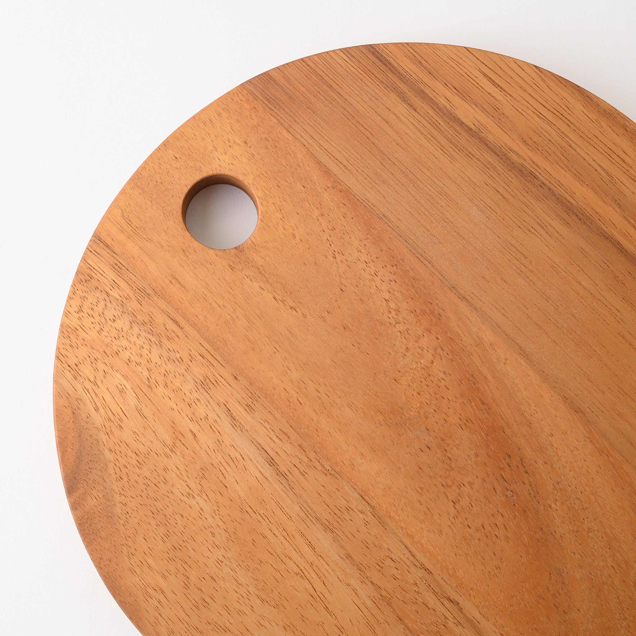 LIMPID CUTTING ROUND (ACACIA)