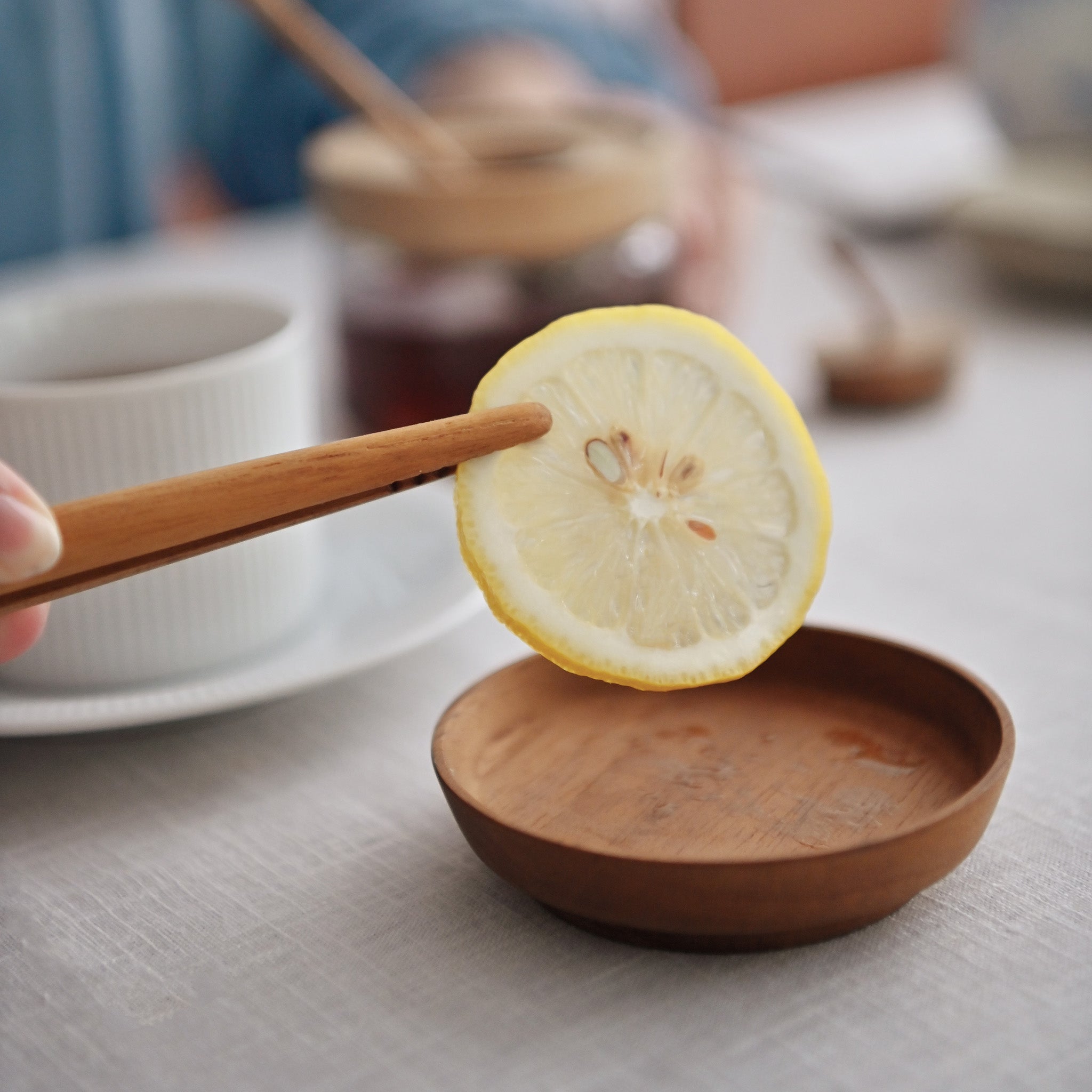 MOON DISH 9 (TEAK)