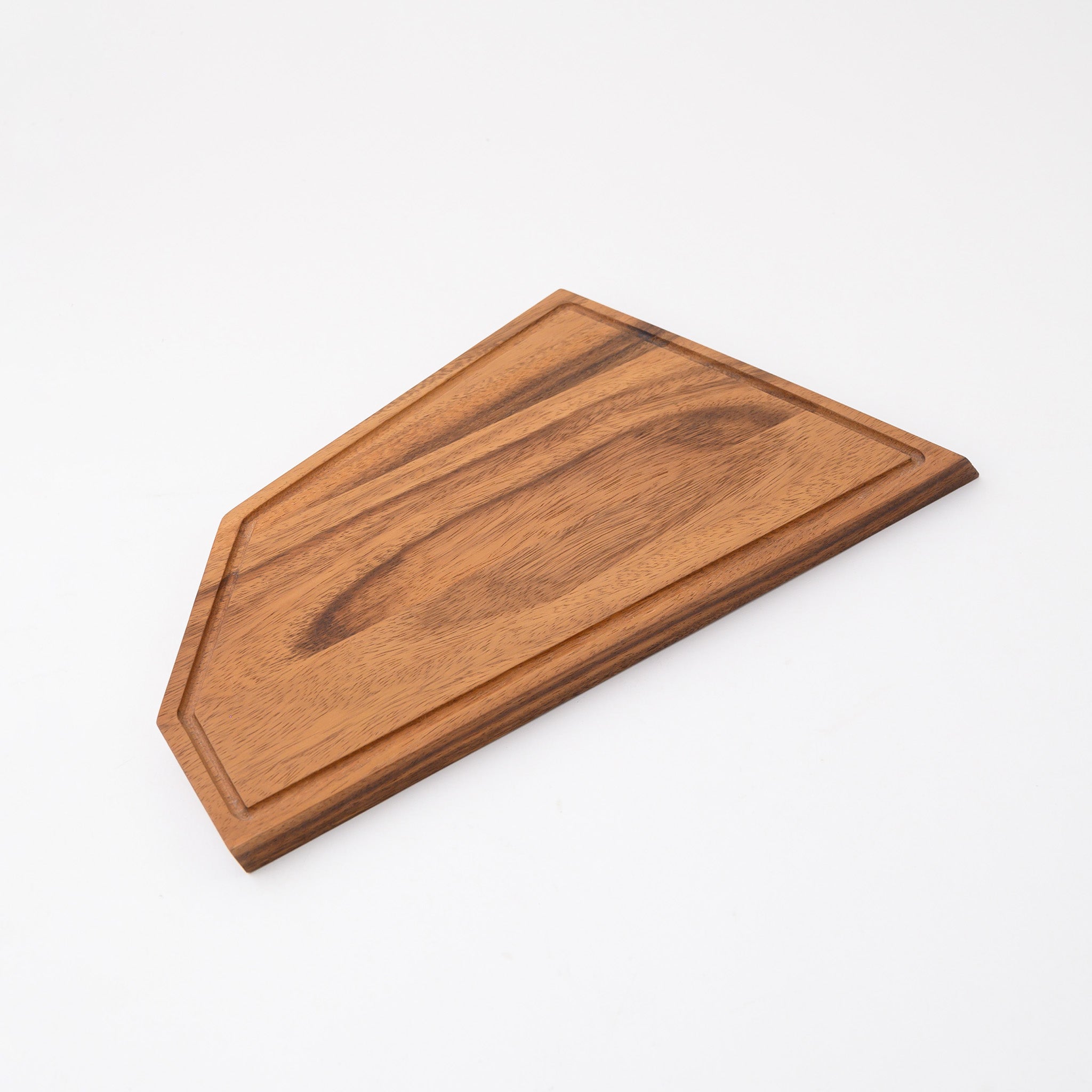 KNOLL CUTTING BOARD L WITH GROOVE