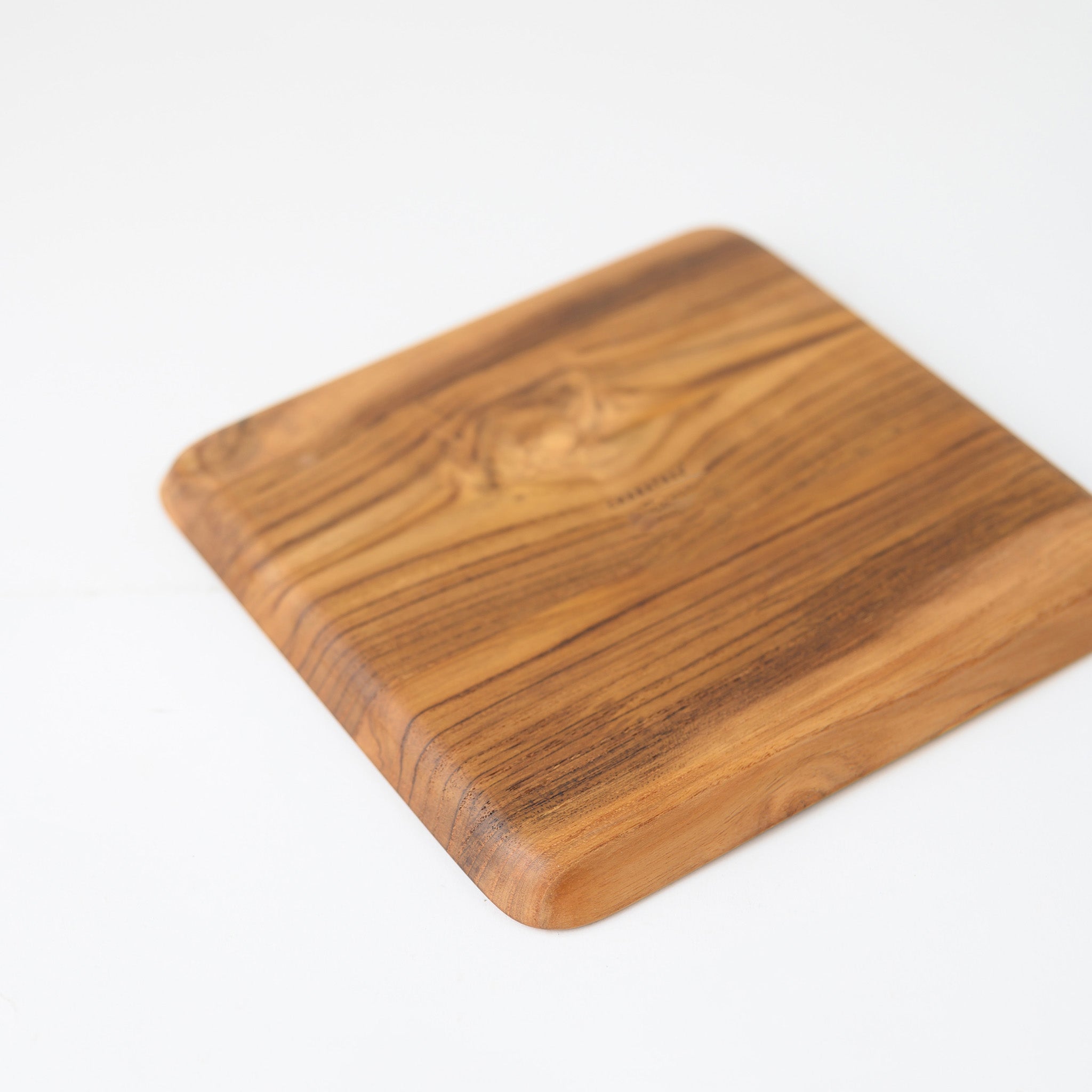 BLANCHE SQUARE TRAY 23 x 23 CM. (TEAK)