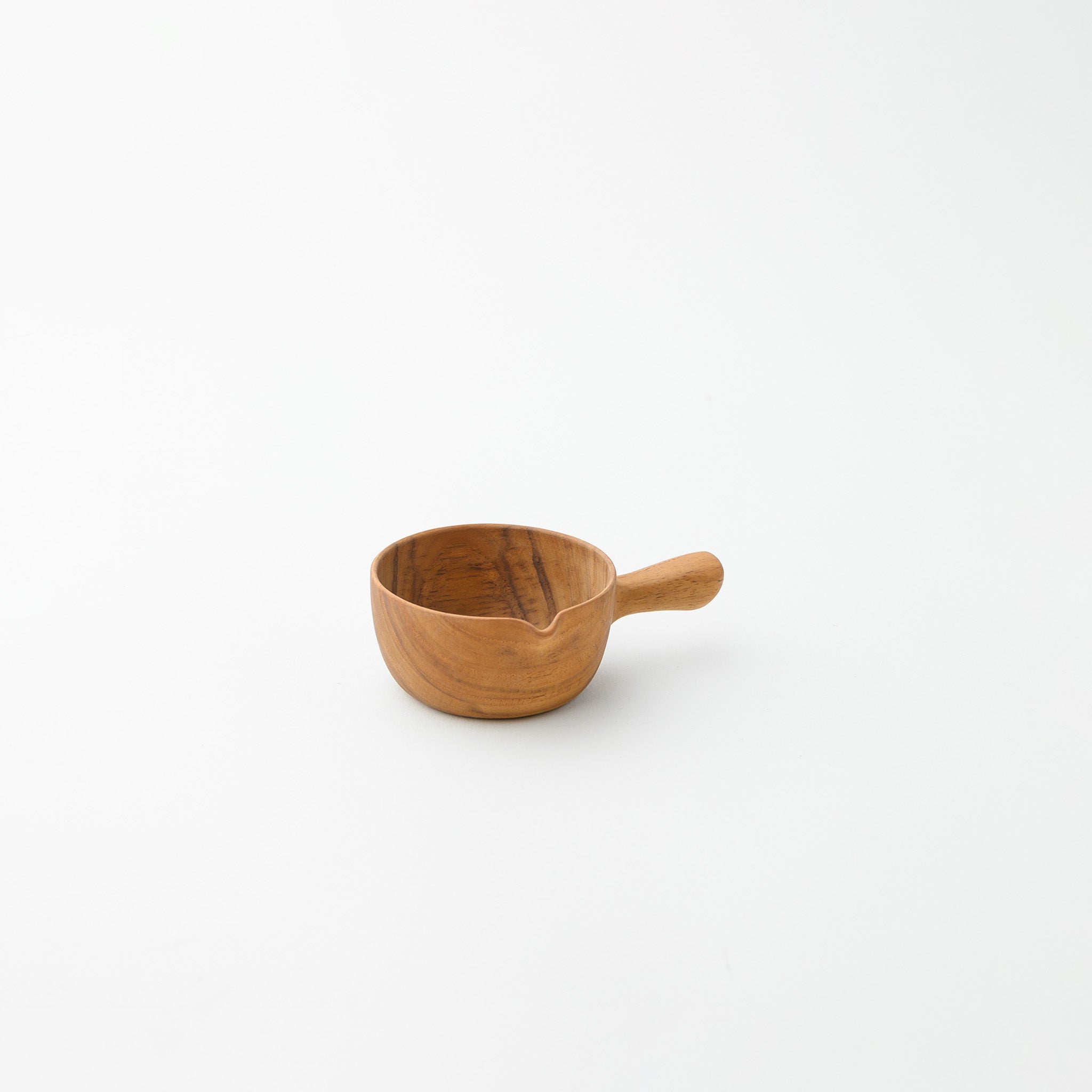 MILK AND SAUCE CUP 8 CM.