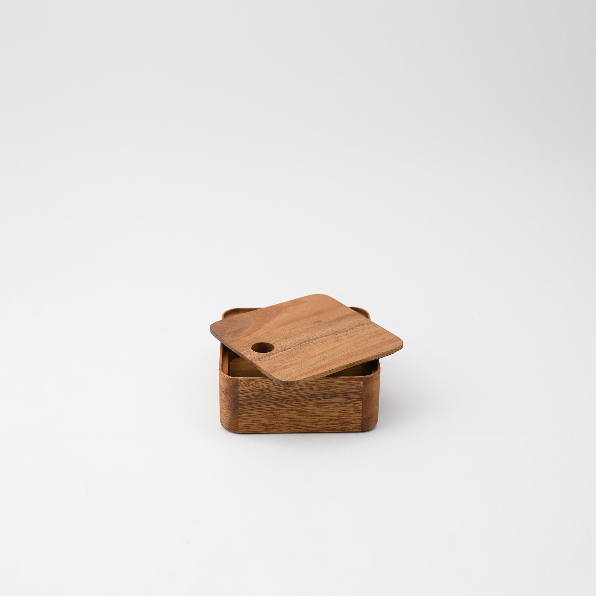 LIMPID ORGANIZER BOXES WITH LID 13 x 13 CM.