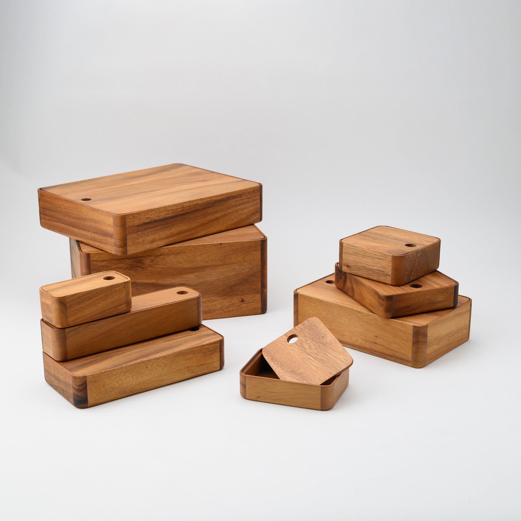 LIMPID ORGANIZER BOXES WITH LID 6.5 x 26 CM.