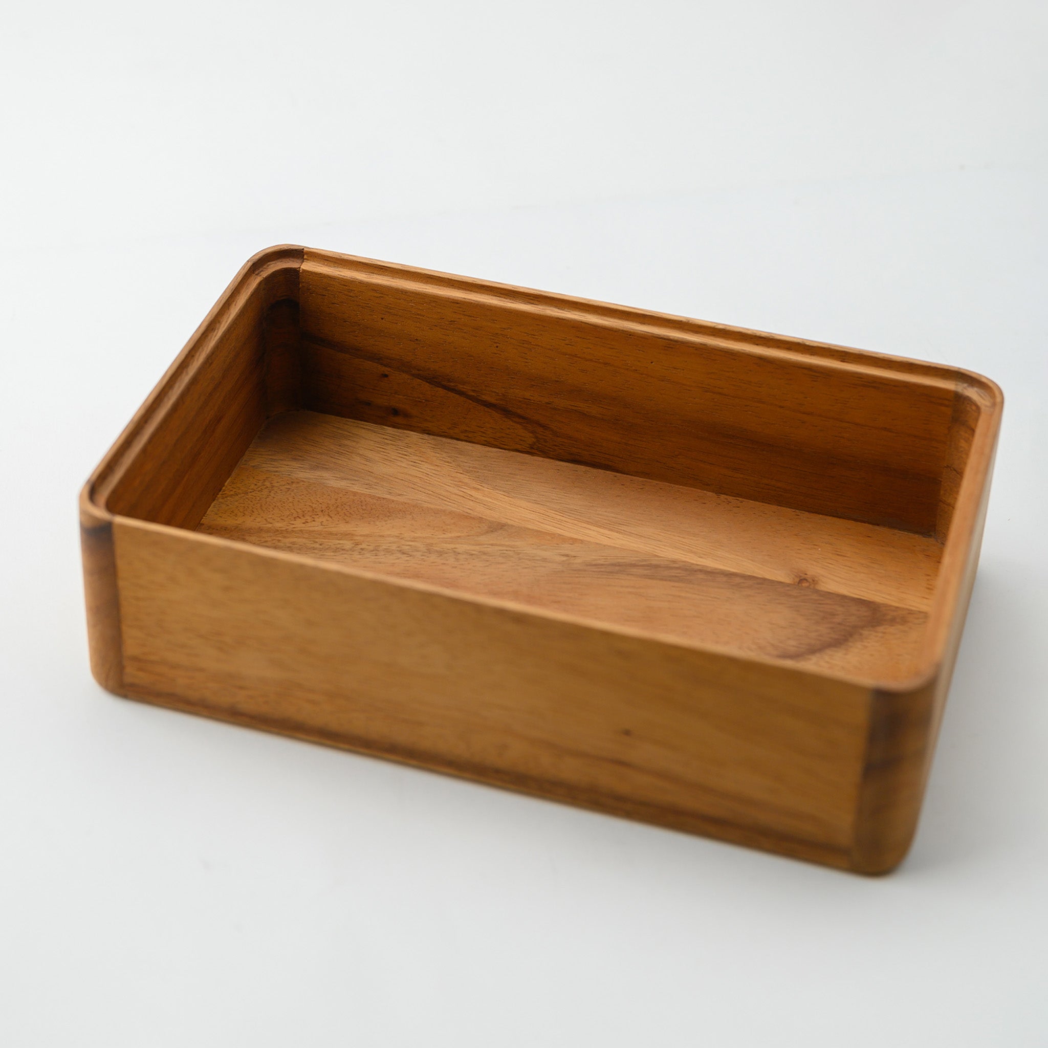 LIMPID ORGANIZER BOXES WITH LID 16.5 x 26 CM.