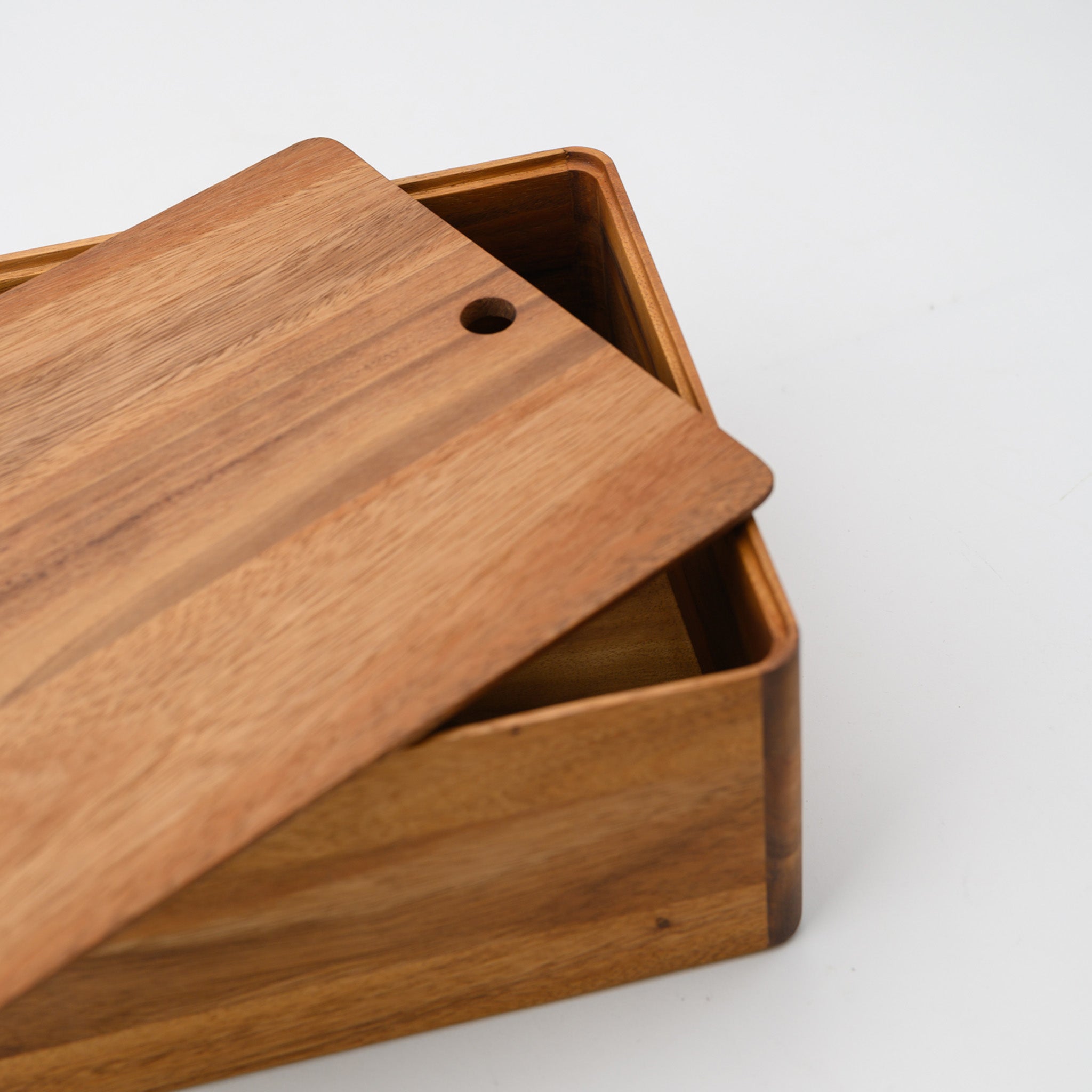 LIMPID ORGANIZER BOXES WITH LID 26 x 33 CM.