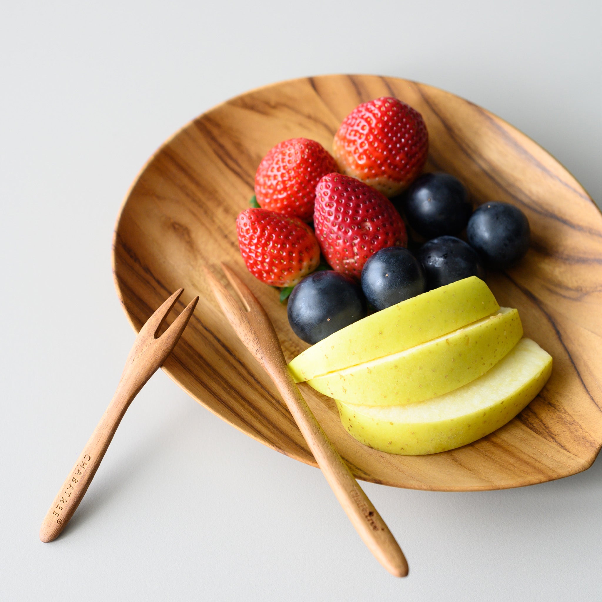 LONDON LONG FRUIT FORK 16 CM.