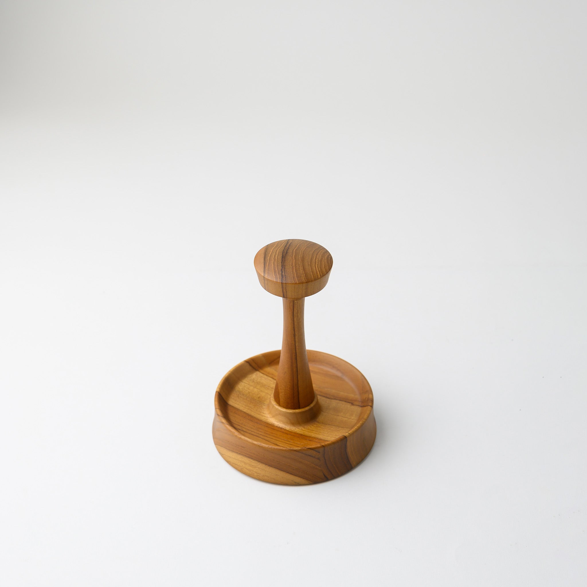 TOILET RIPPLES PAPER HOLDER