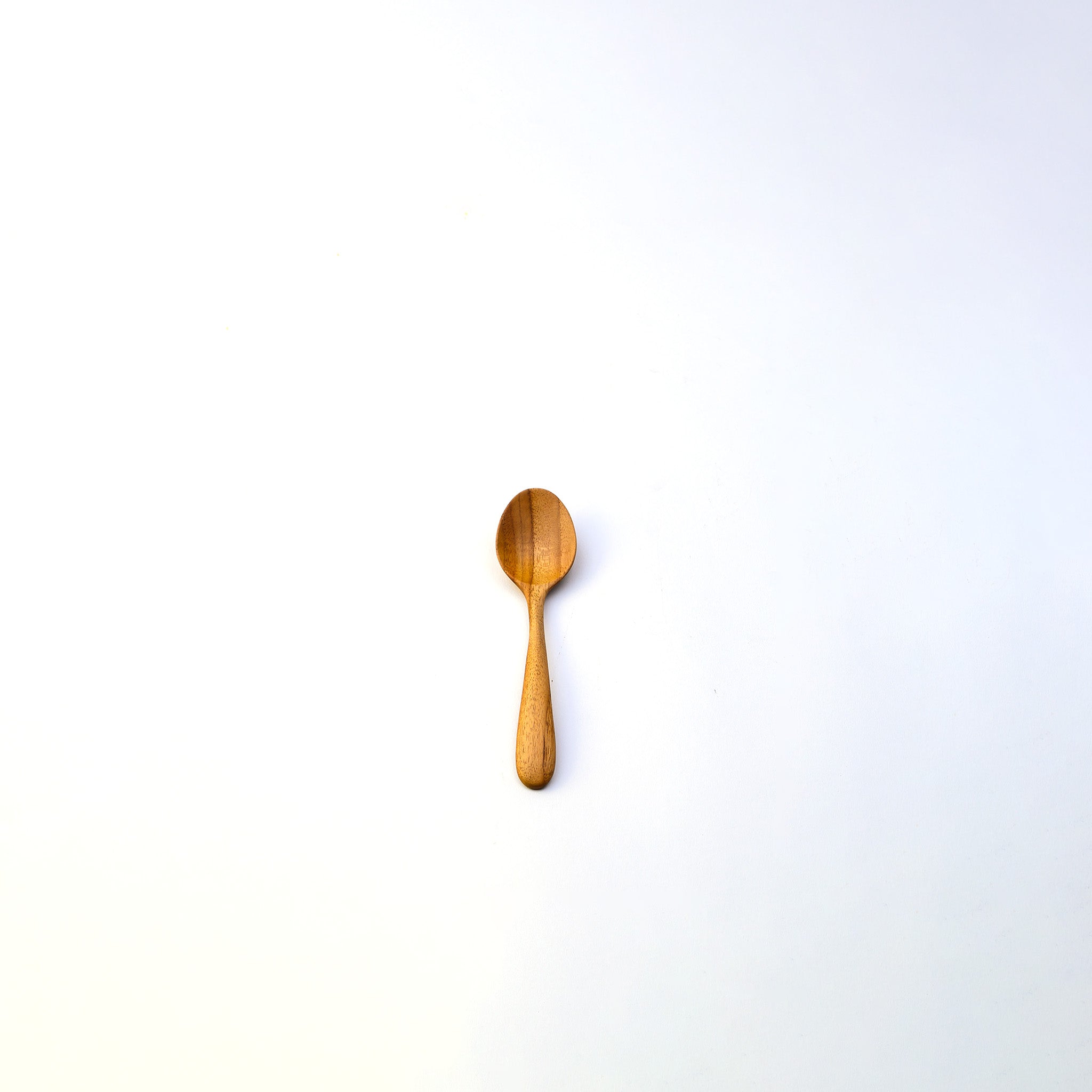 MANON TEA SPOON (TEAK)