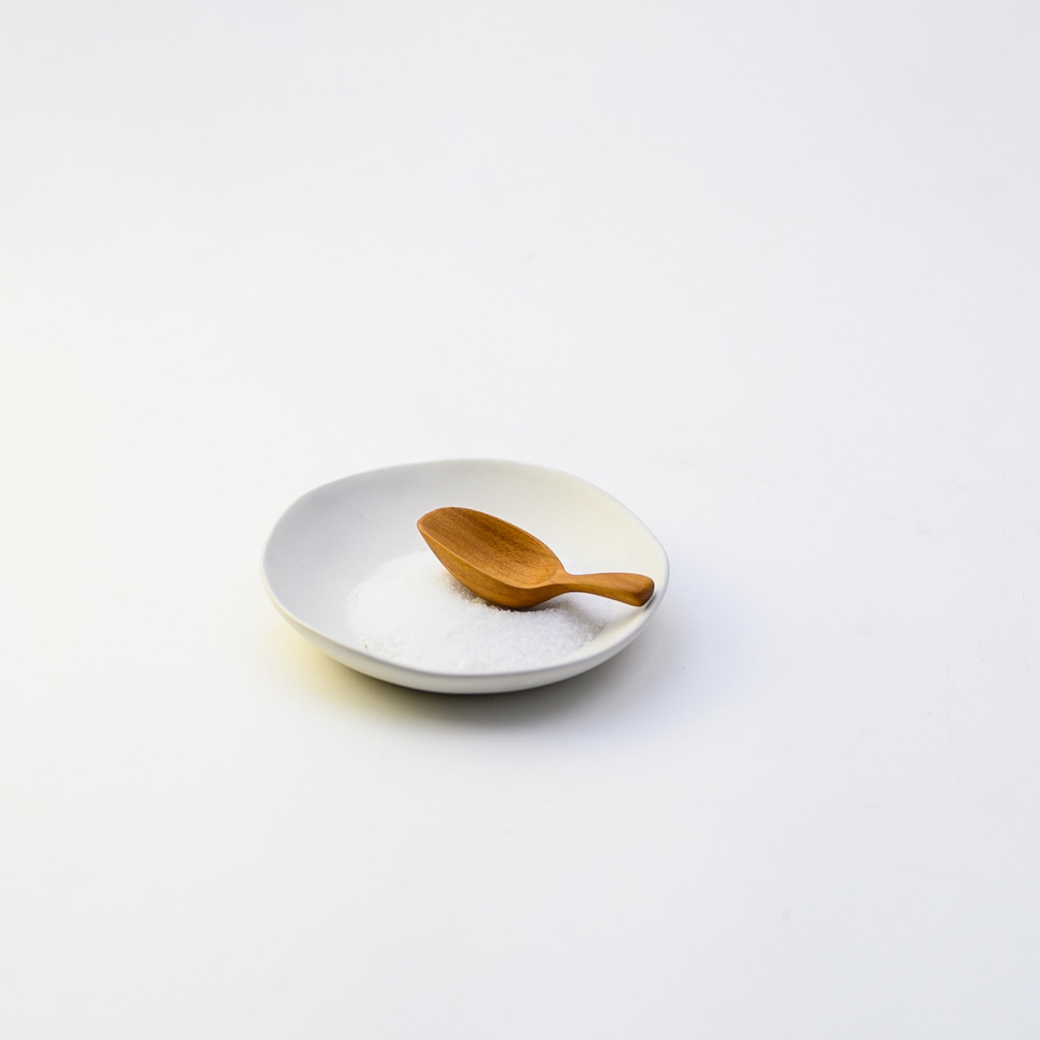 MANON TEA SERVER SPOON (TEAK)