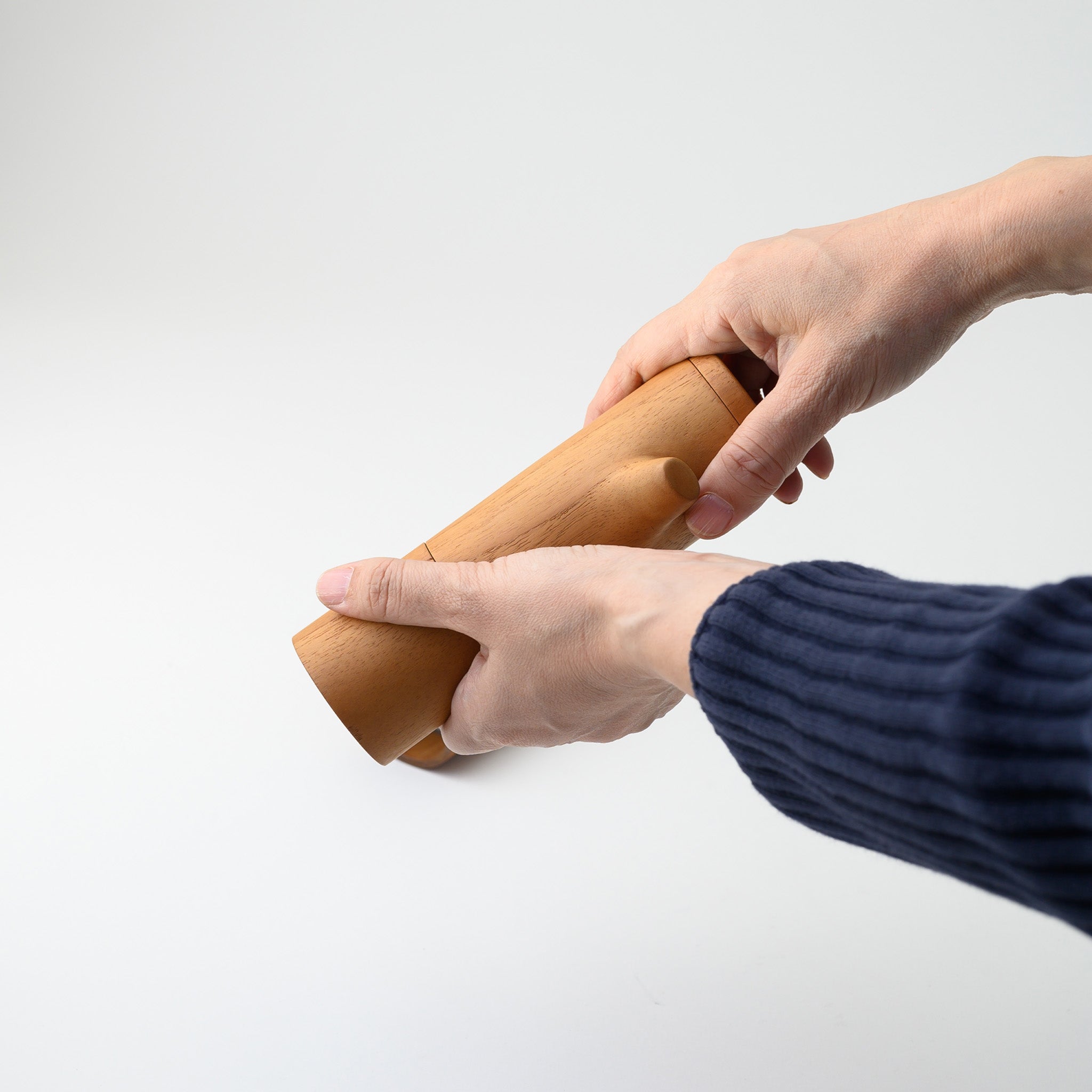 FOREST SALT AND PEPPER (TEAK)