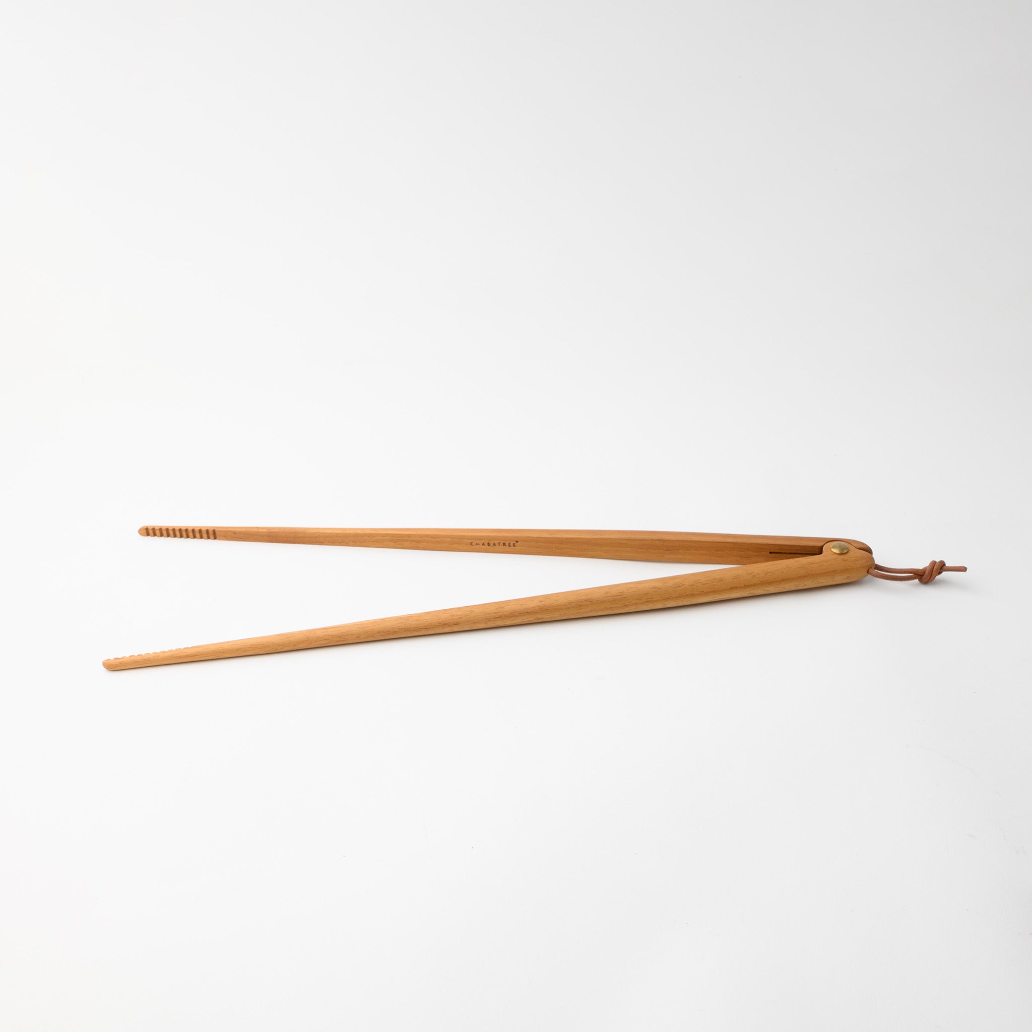 PINE NEEDLE TONGS 17" (TEAK)