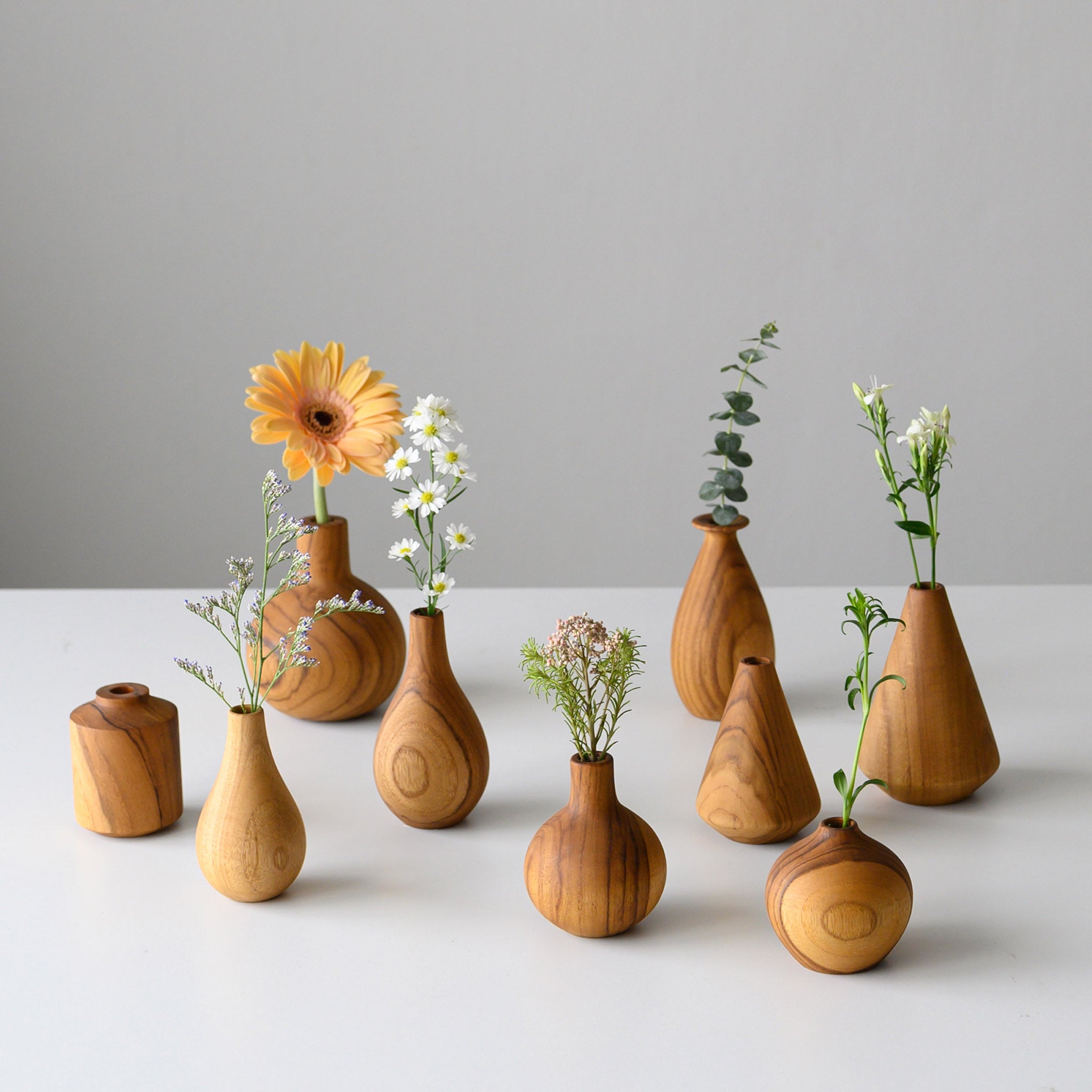 FLOWER VASE TYPE B 9 CM. (TEAK)