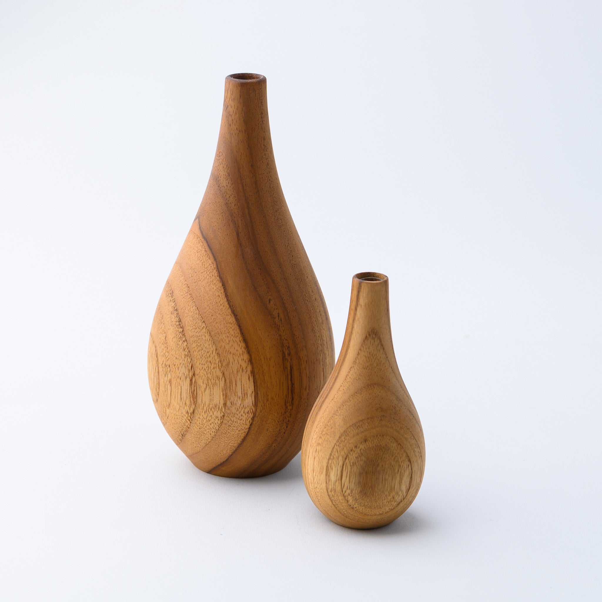 FLOWER VASE TYPE C 20 CM.(TEAK)
