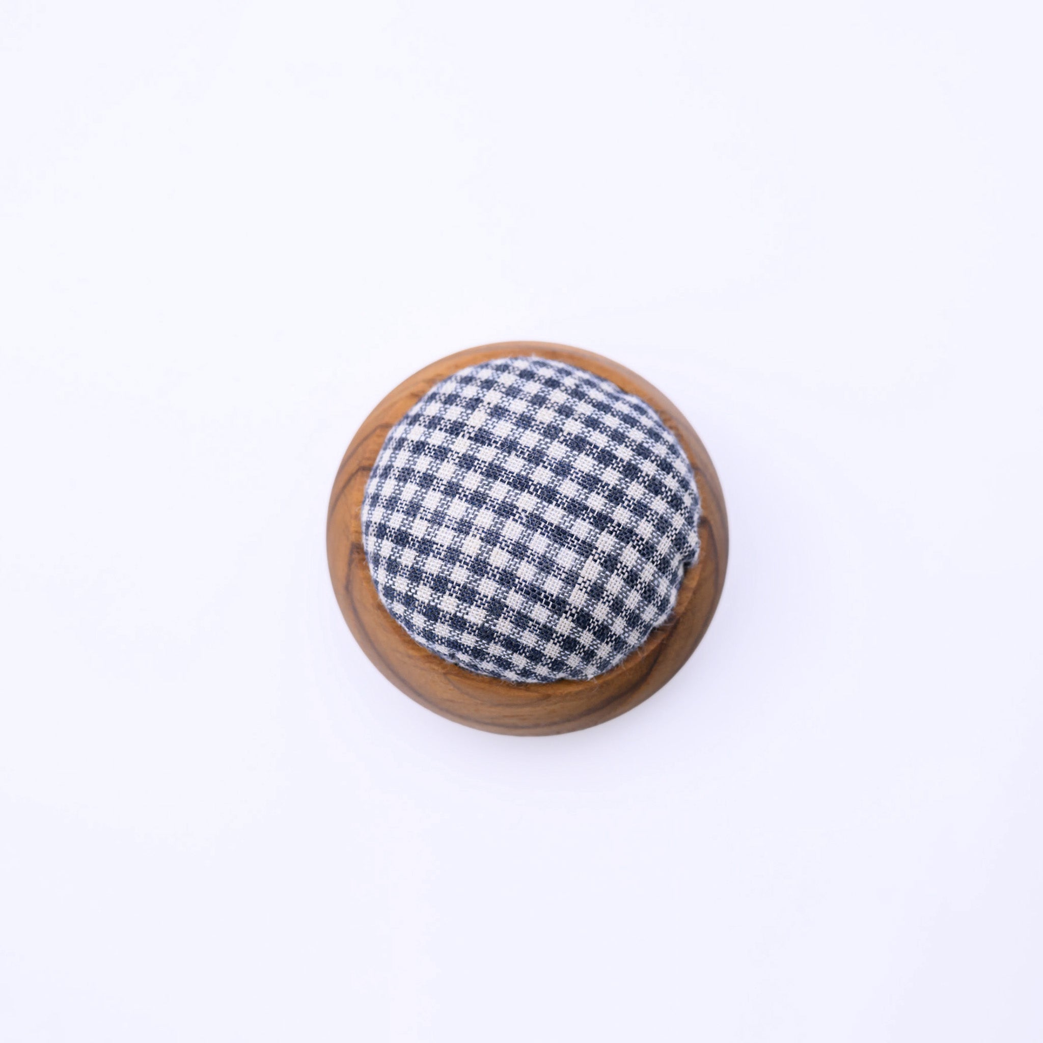 PINCUSHION 6.5 CM. (TEAK)