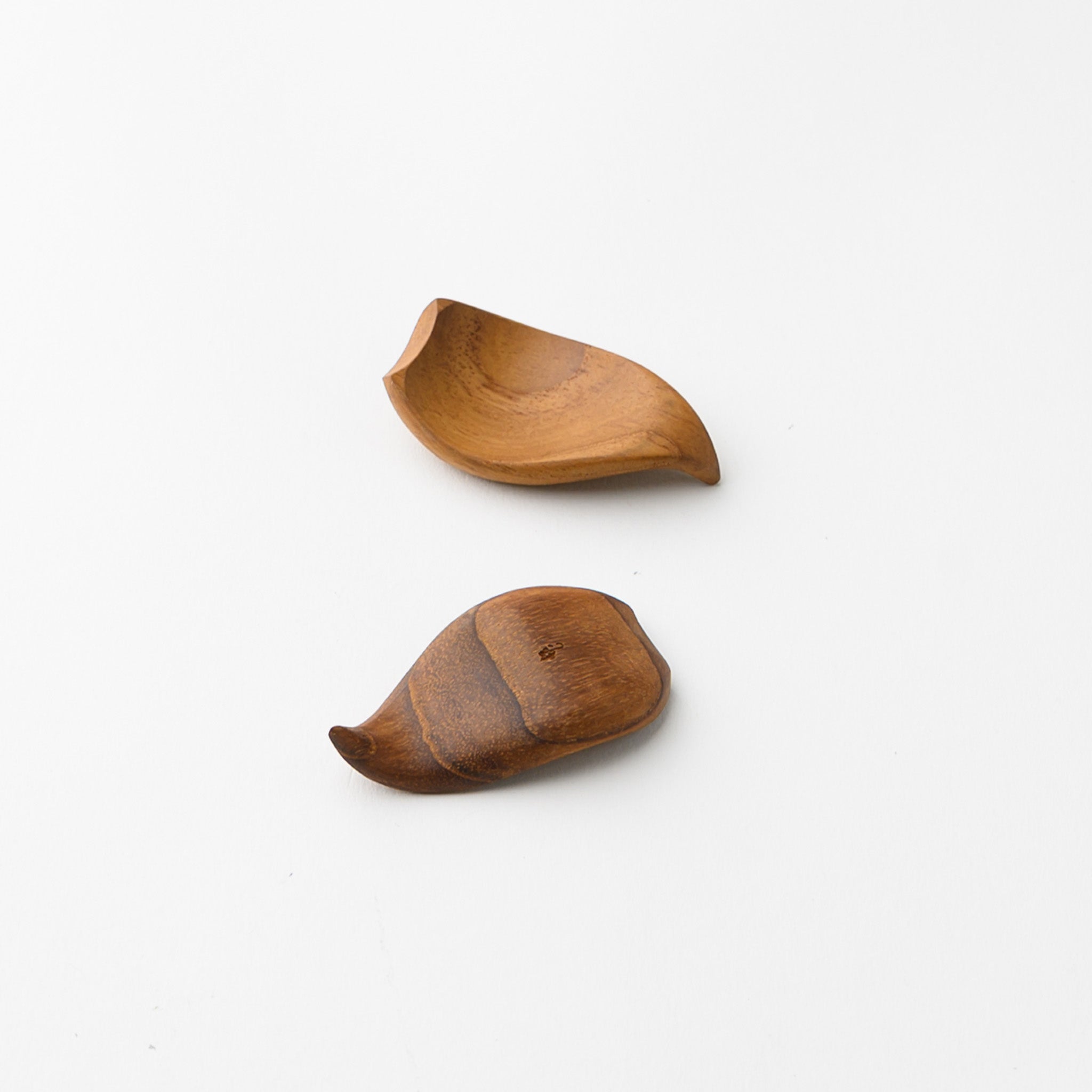 LOTUS CHOPSTICKS REST (2 PCS)