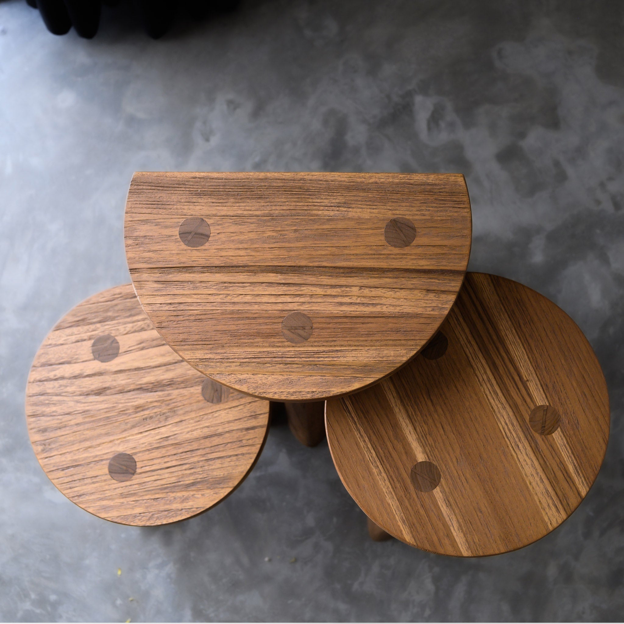 BUTTON STOOL 35 (TEAK)