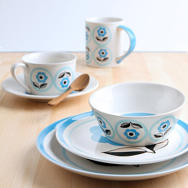 LINNE CUP AND SAUCER