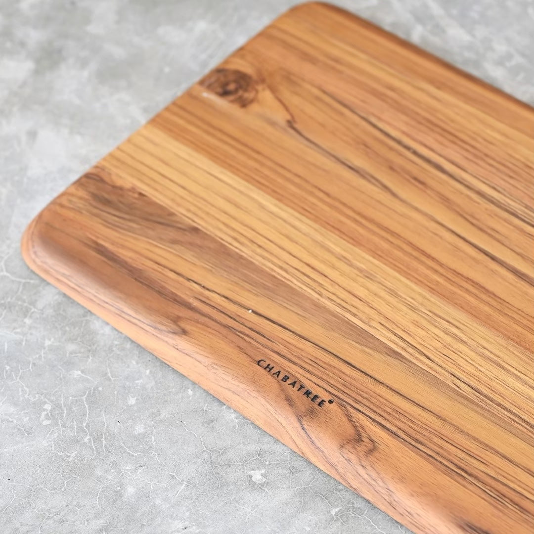 BLANCHE CUTTING BOARD RECTANGULAR L WITH GROOVE (TEAK)