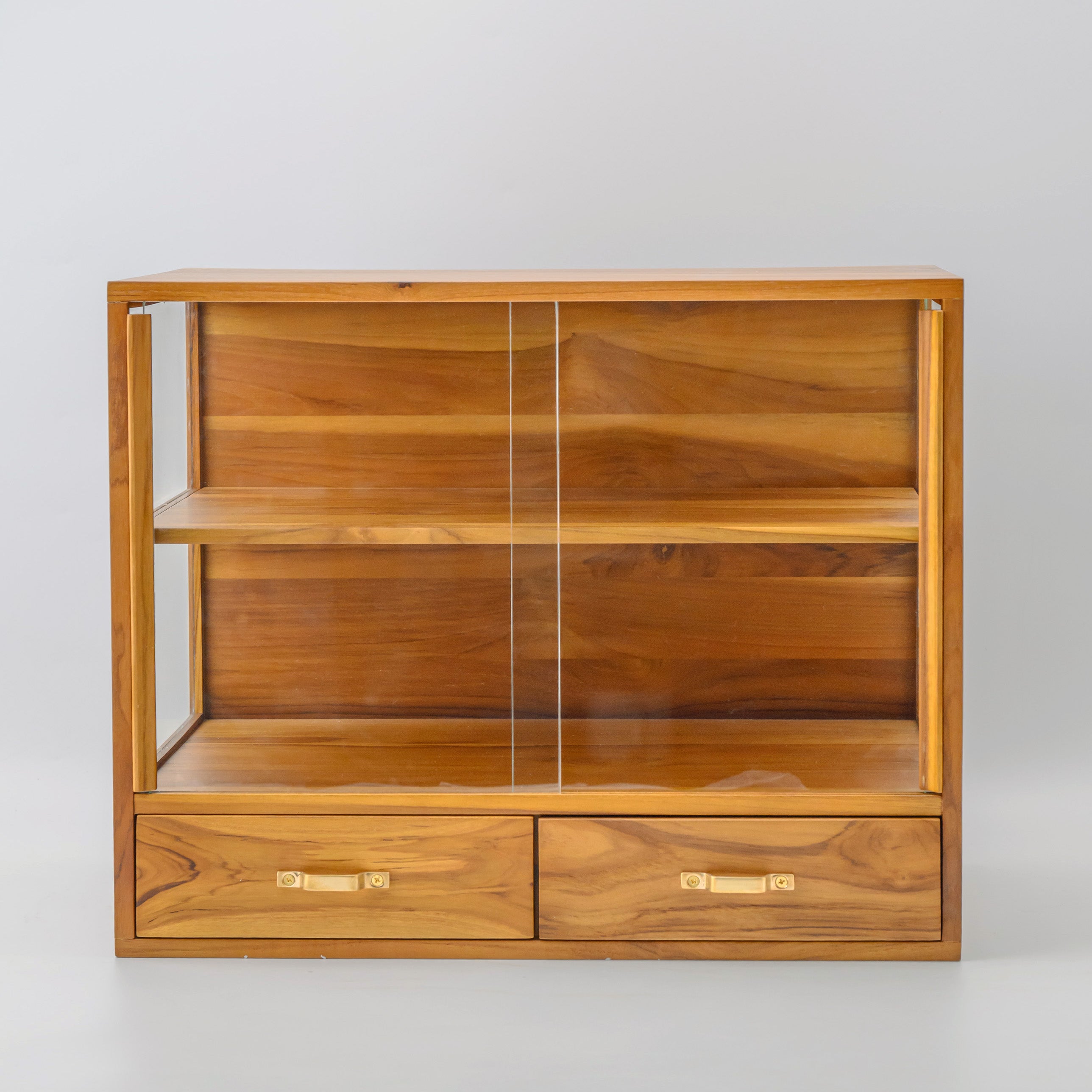 MINIMALIST SMALL CABINET WITH DRAWERS