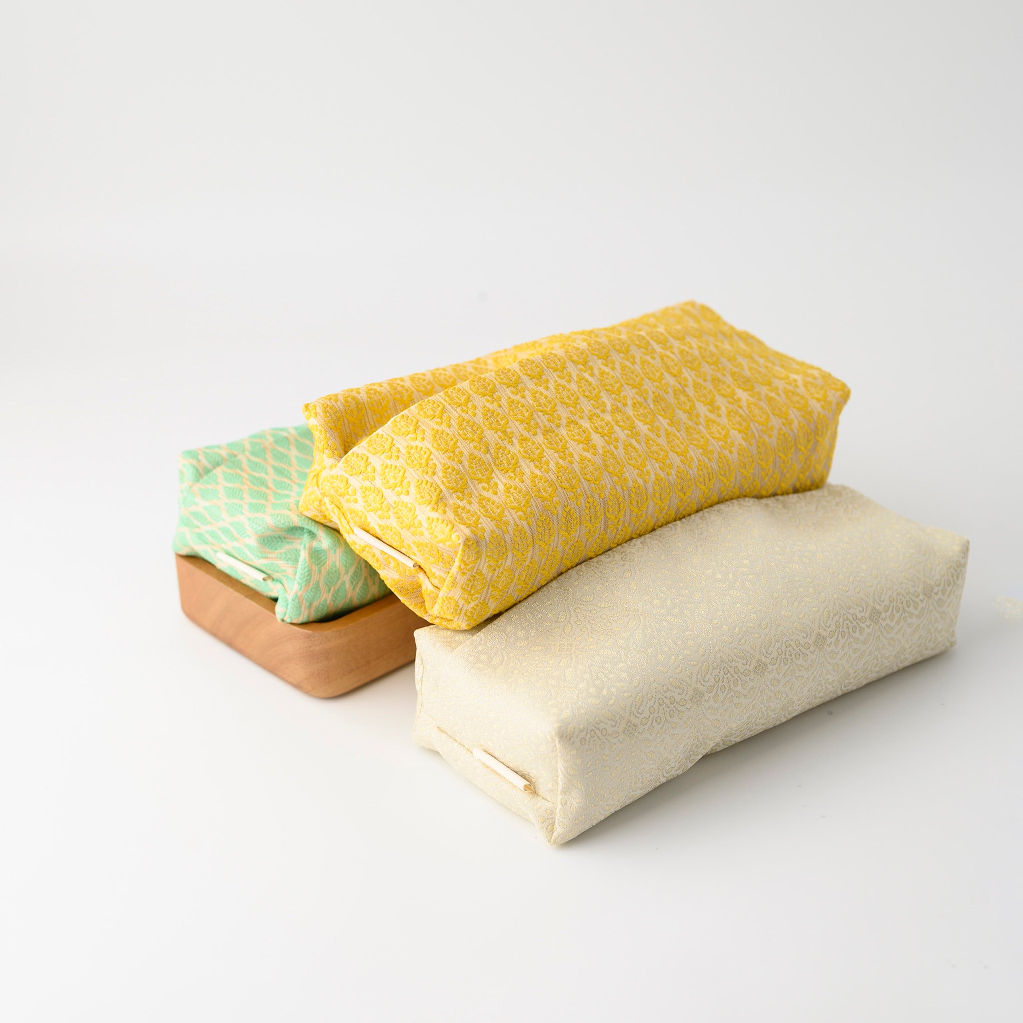 COCOON TISSUE HOLDER L (TEAL 2)