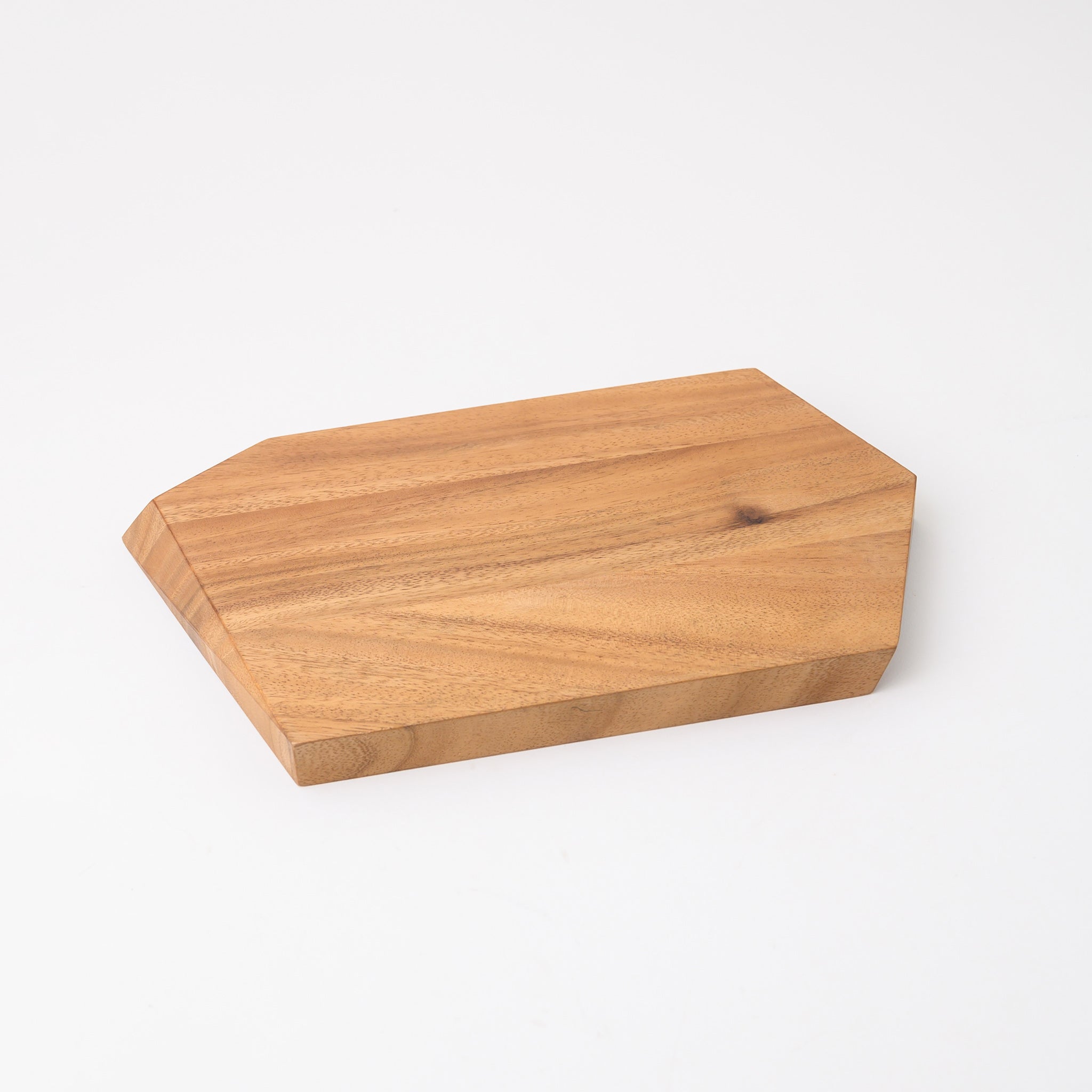 EDGE CUTTING BOARD M