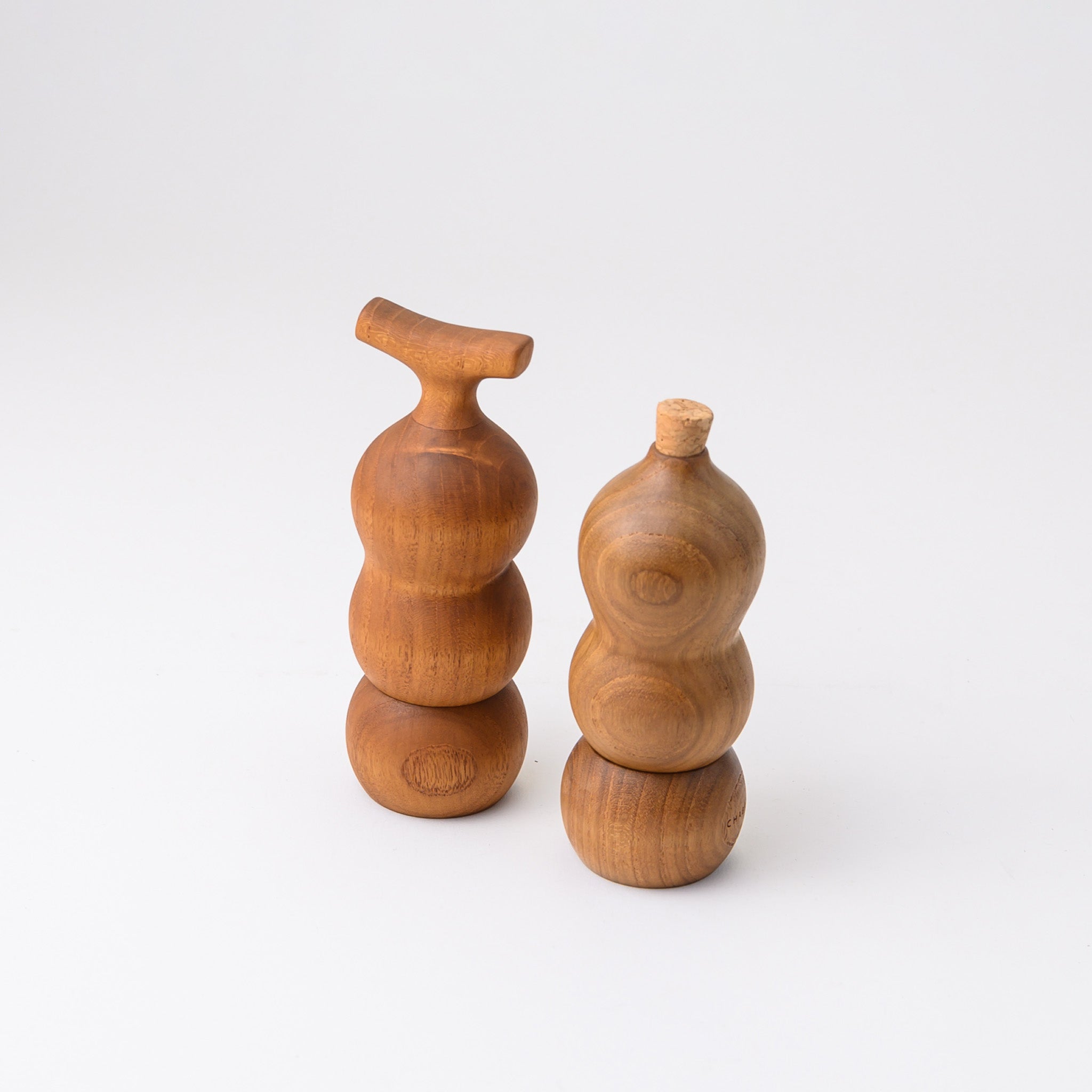 PEPPERSEED GRINDER (TEAK)