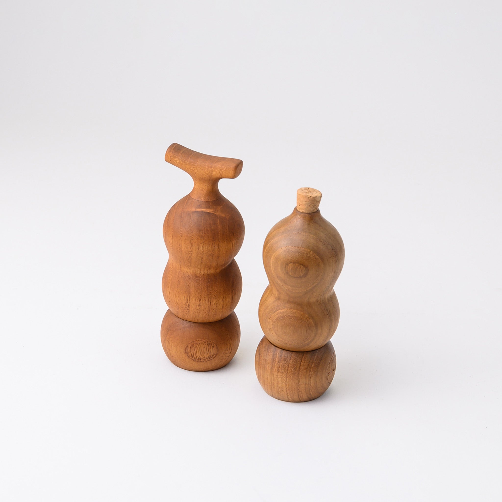 PEPPERSEED GRINDER (TEAK)