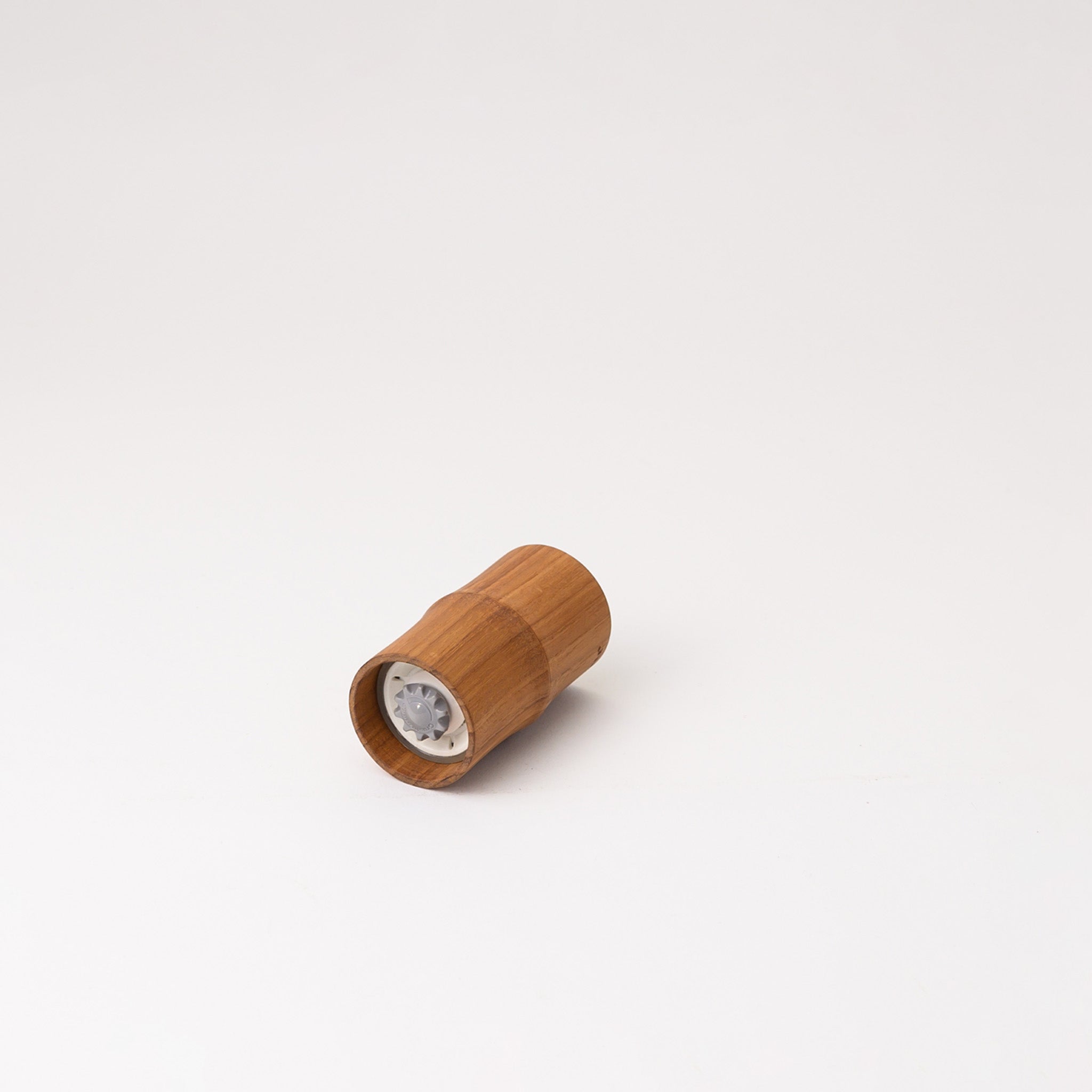 MINI BAMBOO SALT OR PEPPER GRINDER (TEAK)