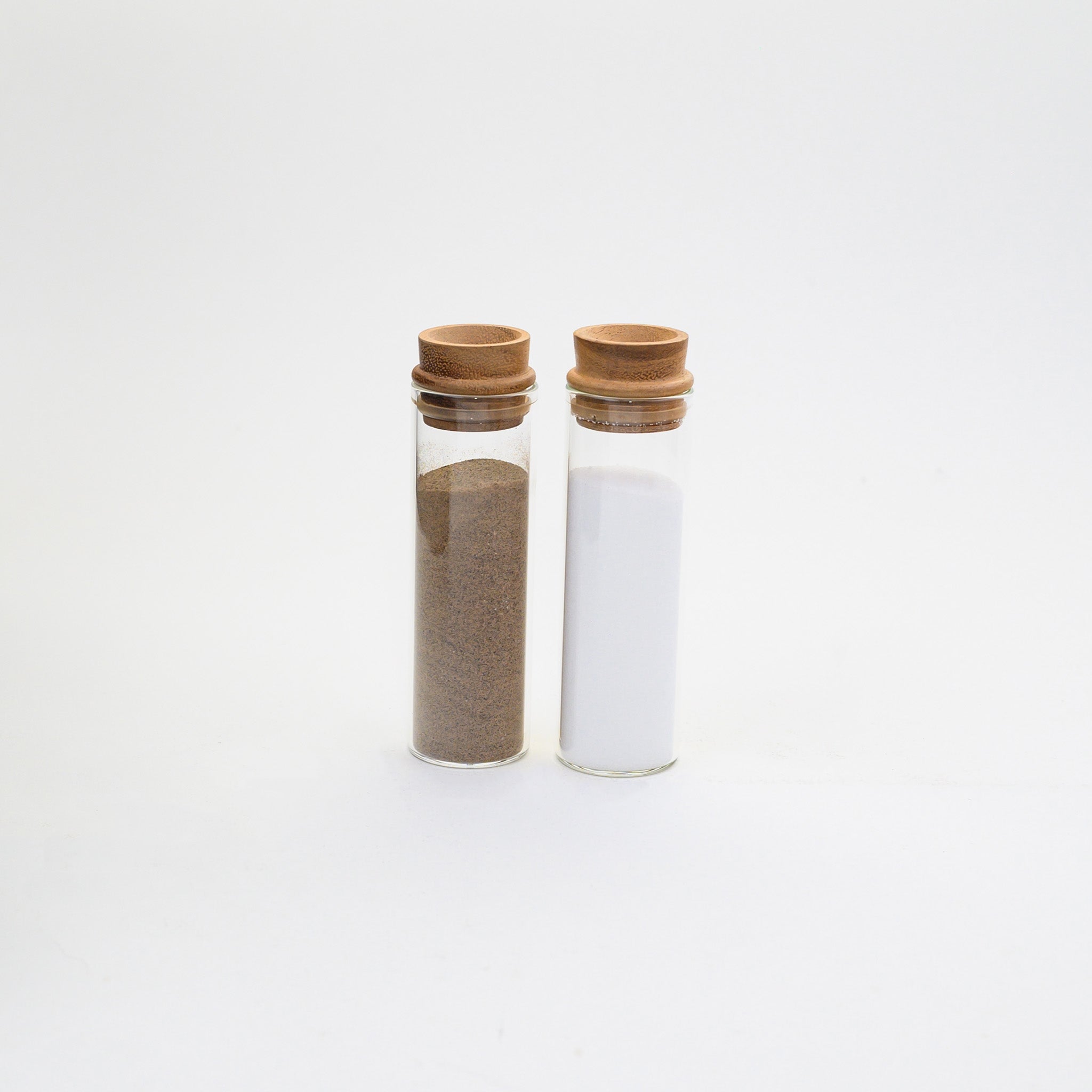 SALT AND PEPPER (110 CC x 2)